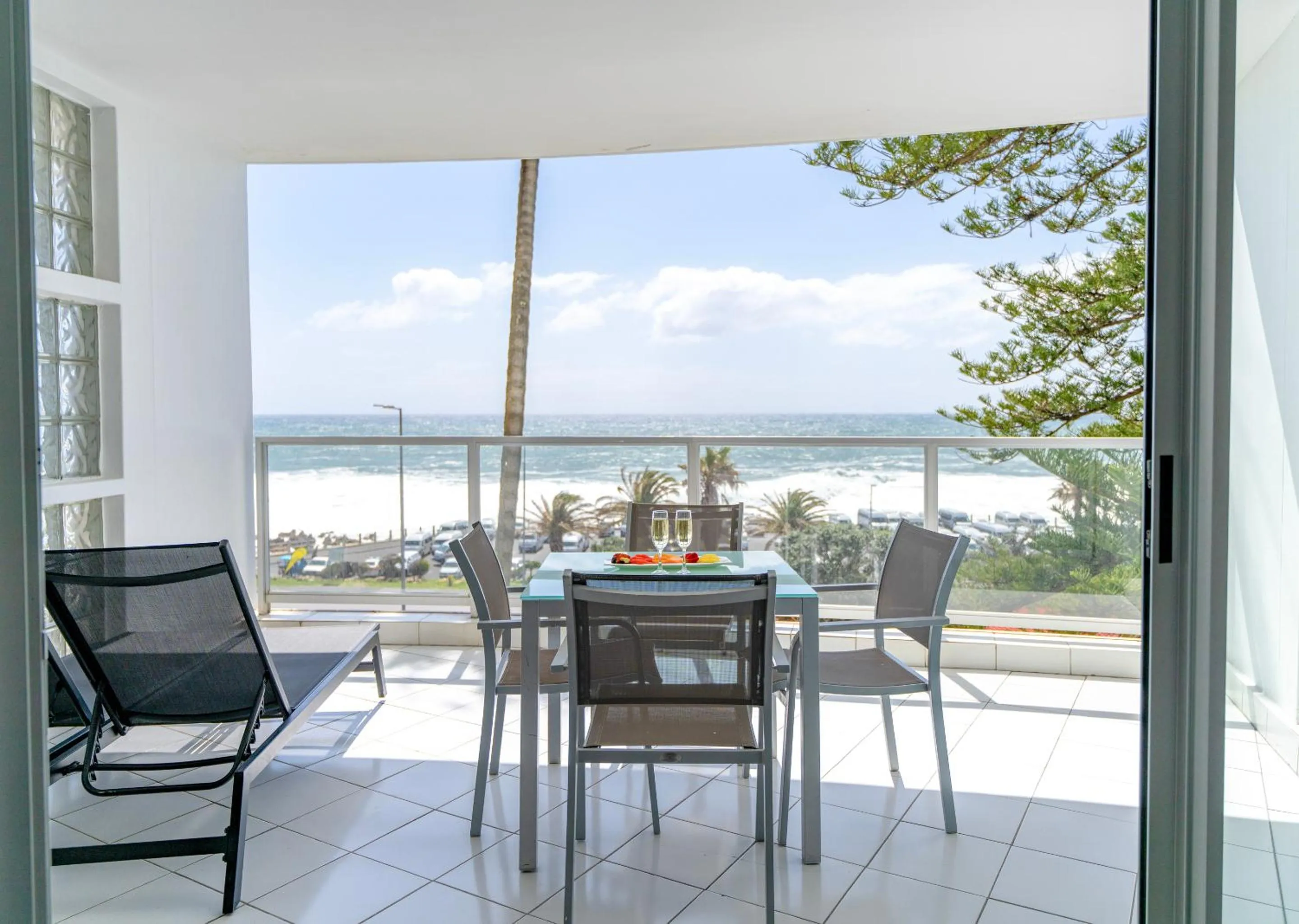 Patio in Peninsula All Suite Hotel by Dream Resorts