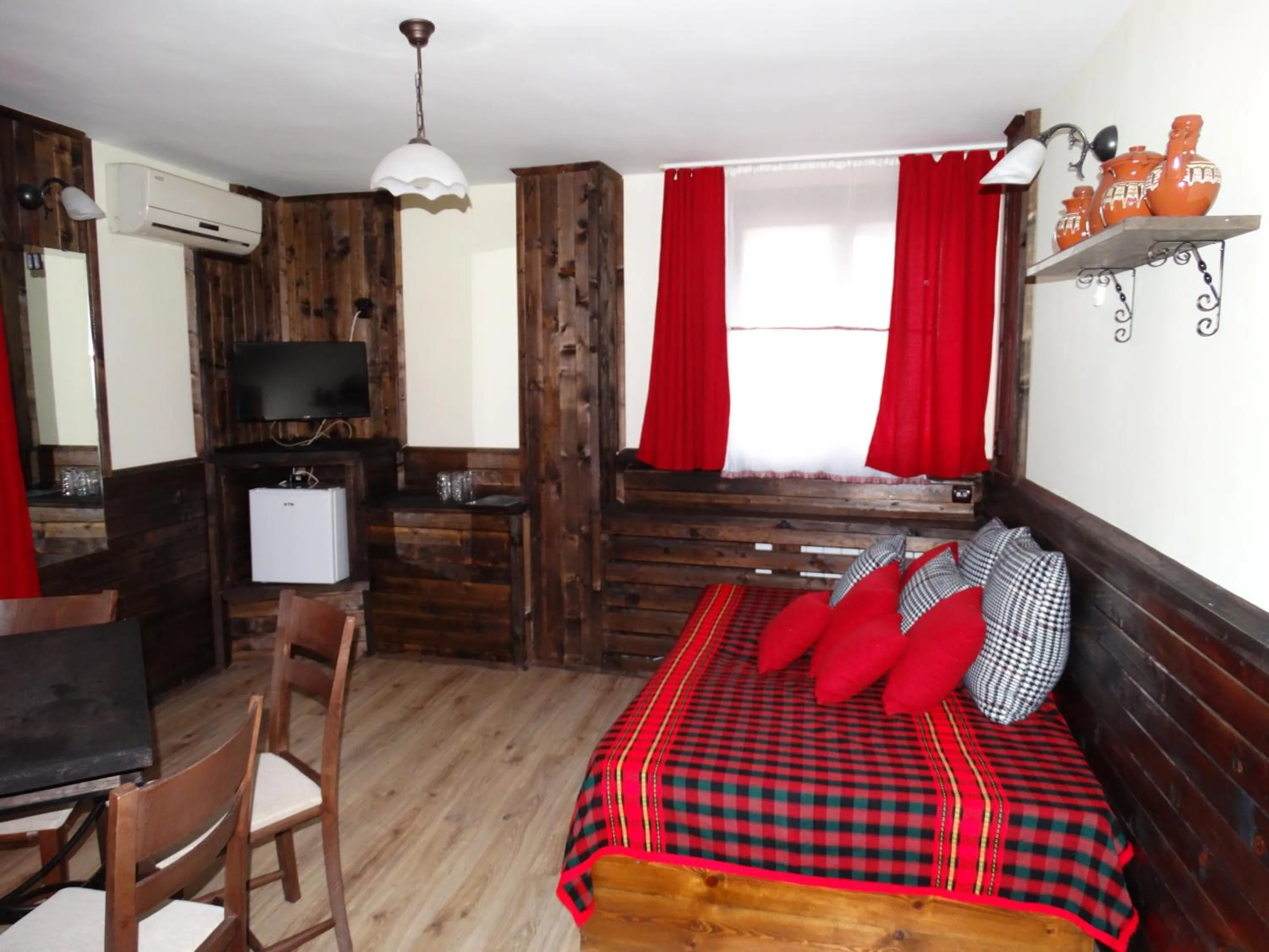 Day, Bed in Hotel Simona Complex