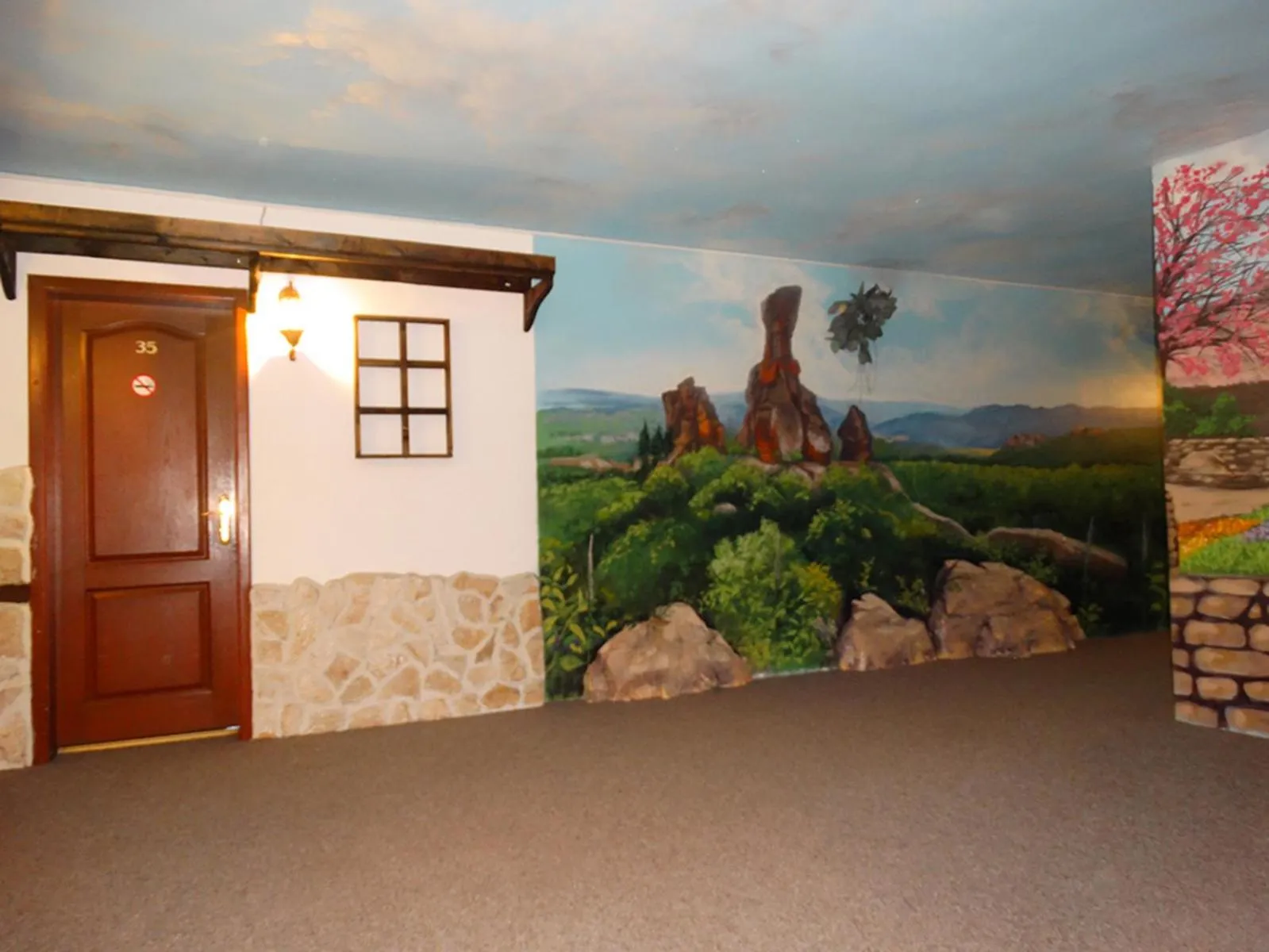 TV and multimedia in Hotel Simona Complex