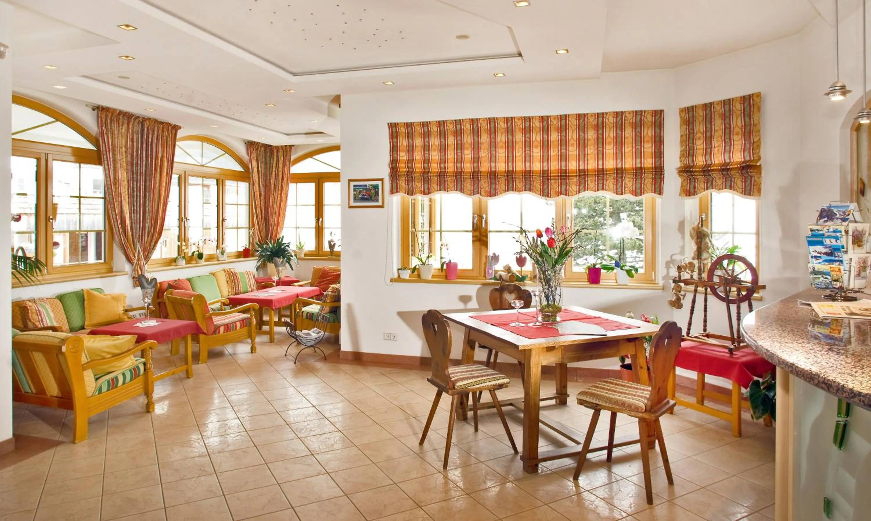 Restaurant/places to eat in Hotel Berghof