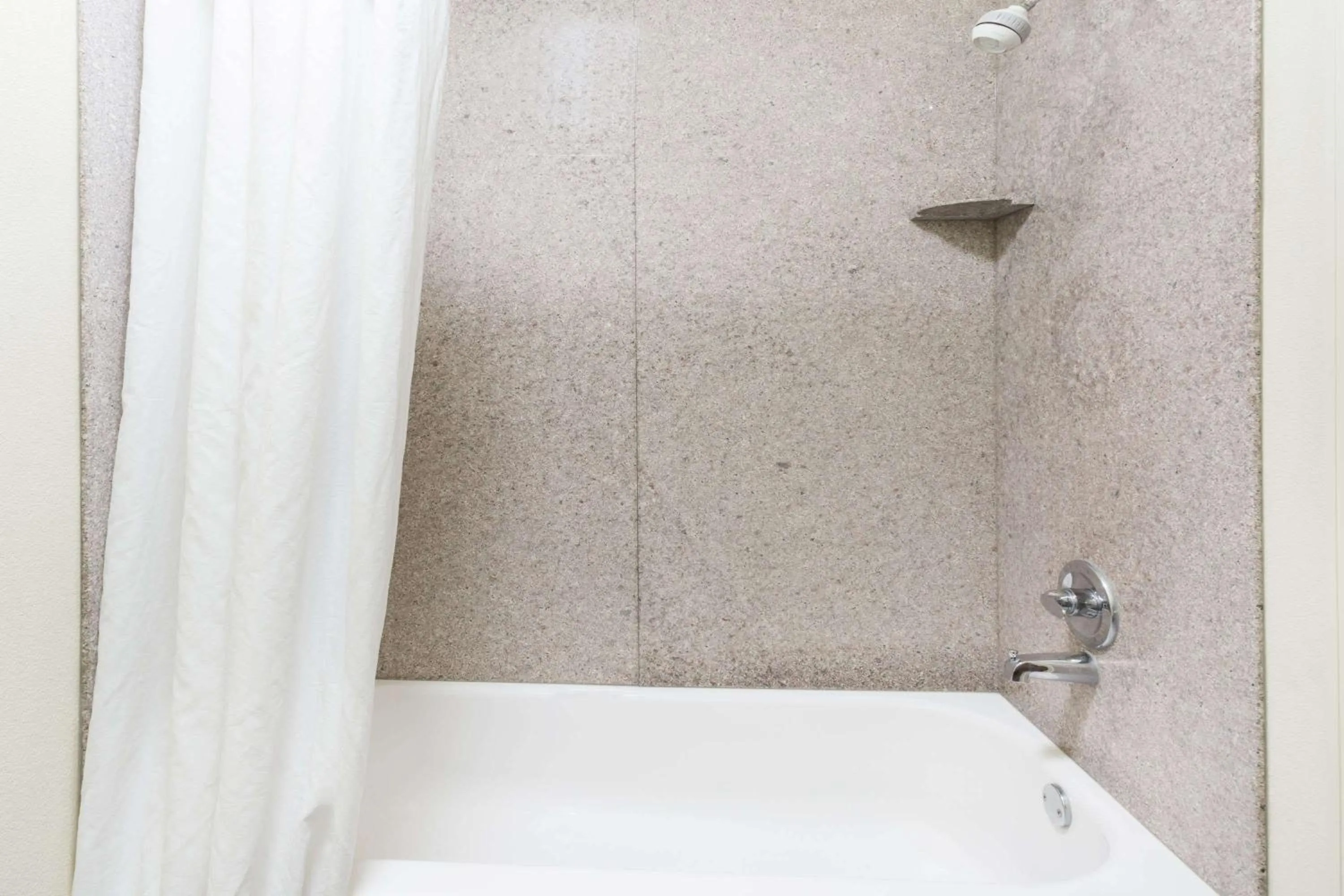 Photo of the whole room, Bathroom in Knights Inn Glen Allen