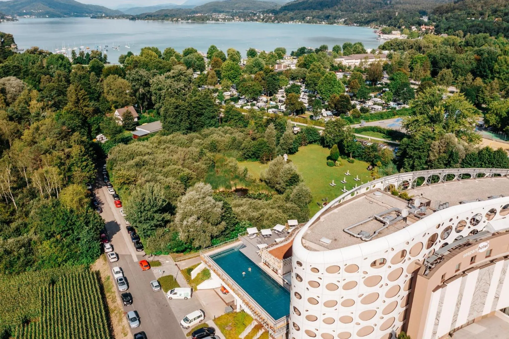 Bird's eye view in Das Seepark Wörthersee Resort