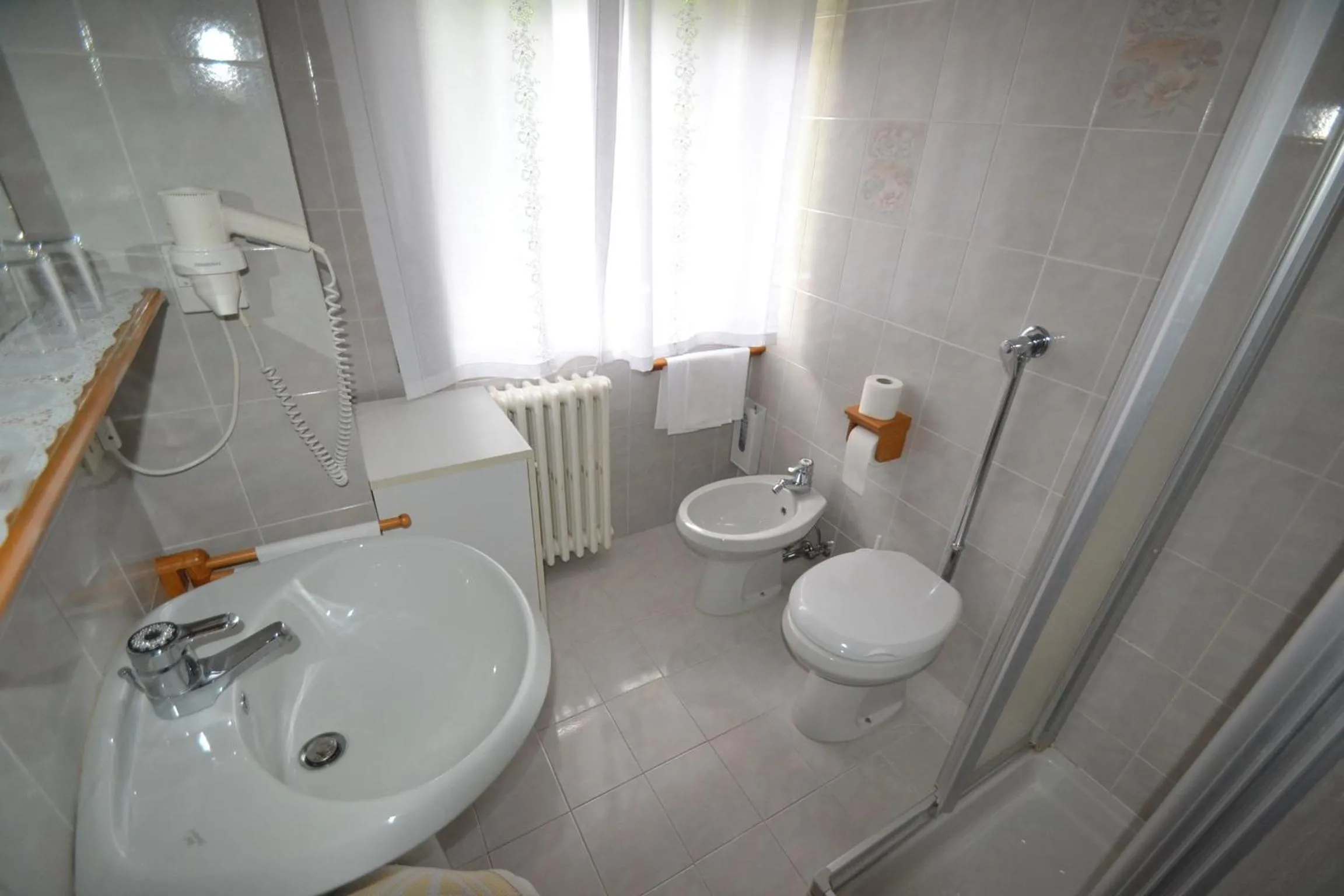 Bathroom in Hotel Villa Nevada