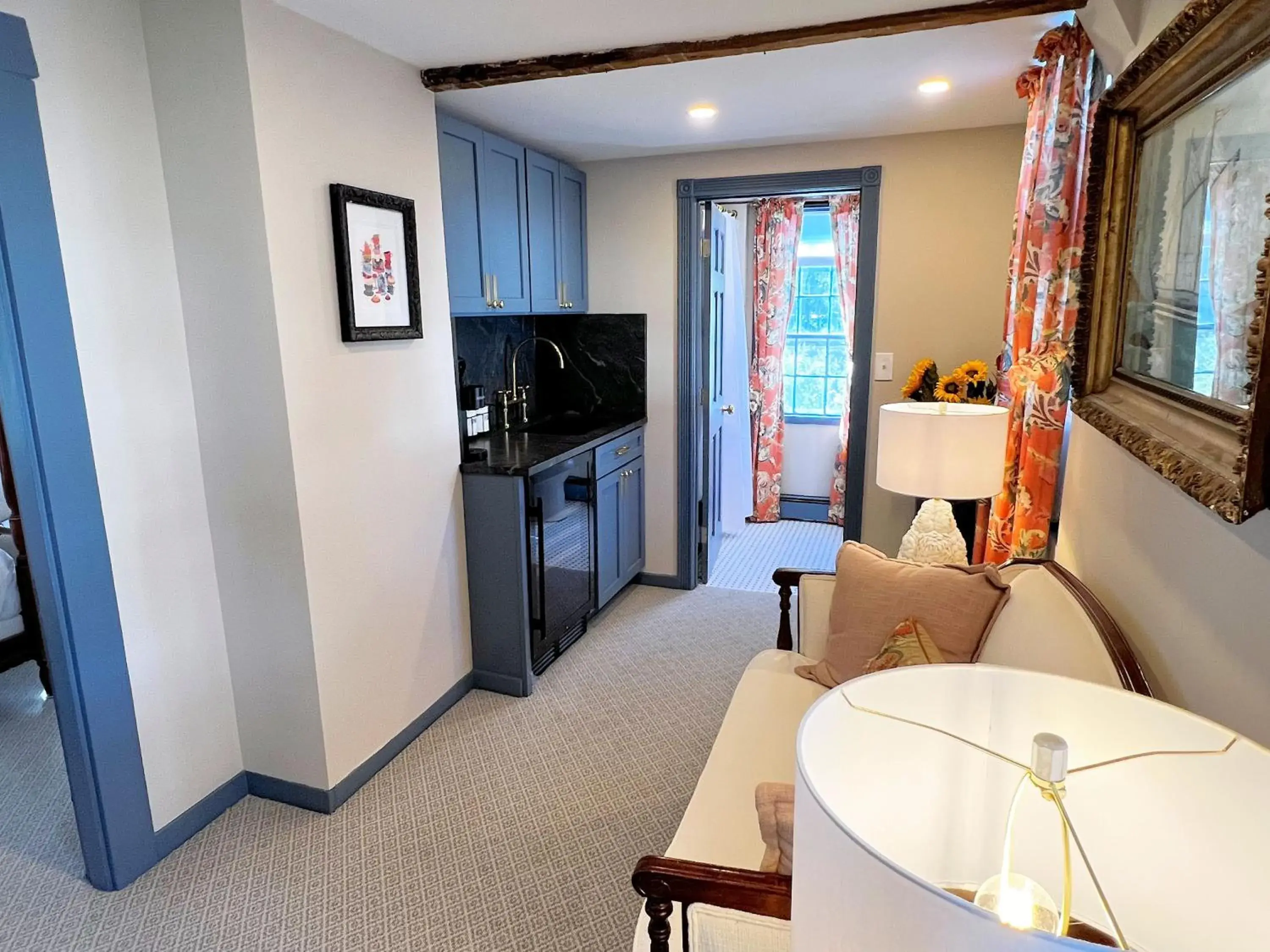 Sally Webster Inn Sally Webster Inn