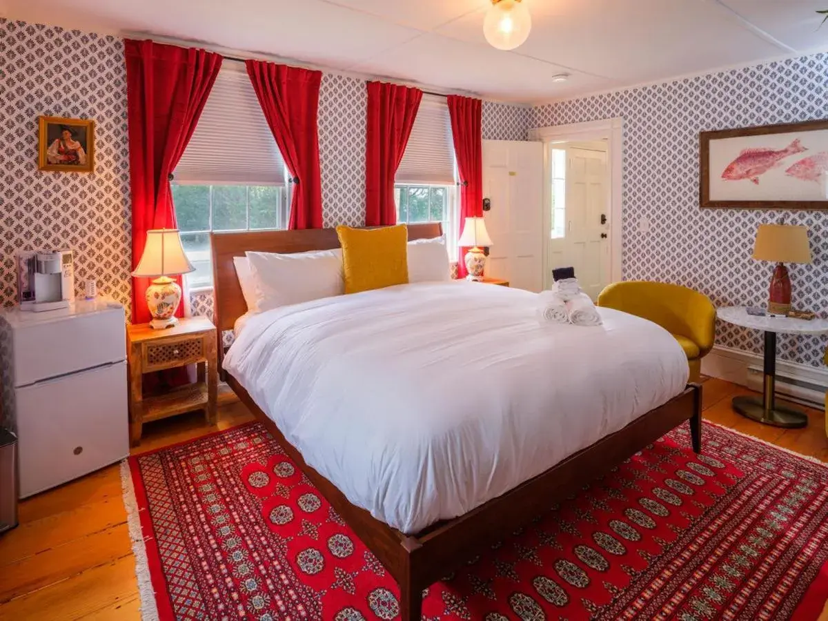 Bed in Sally Webster Inn Bed in Sally Webster Inn