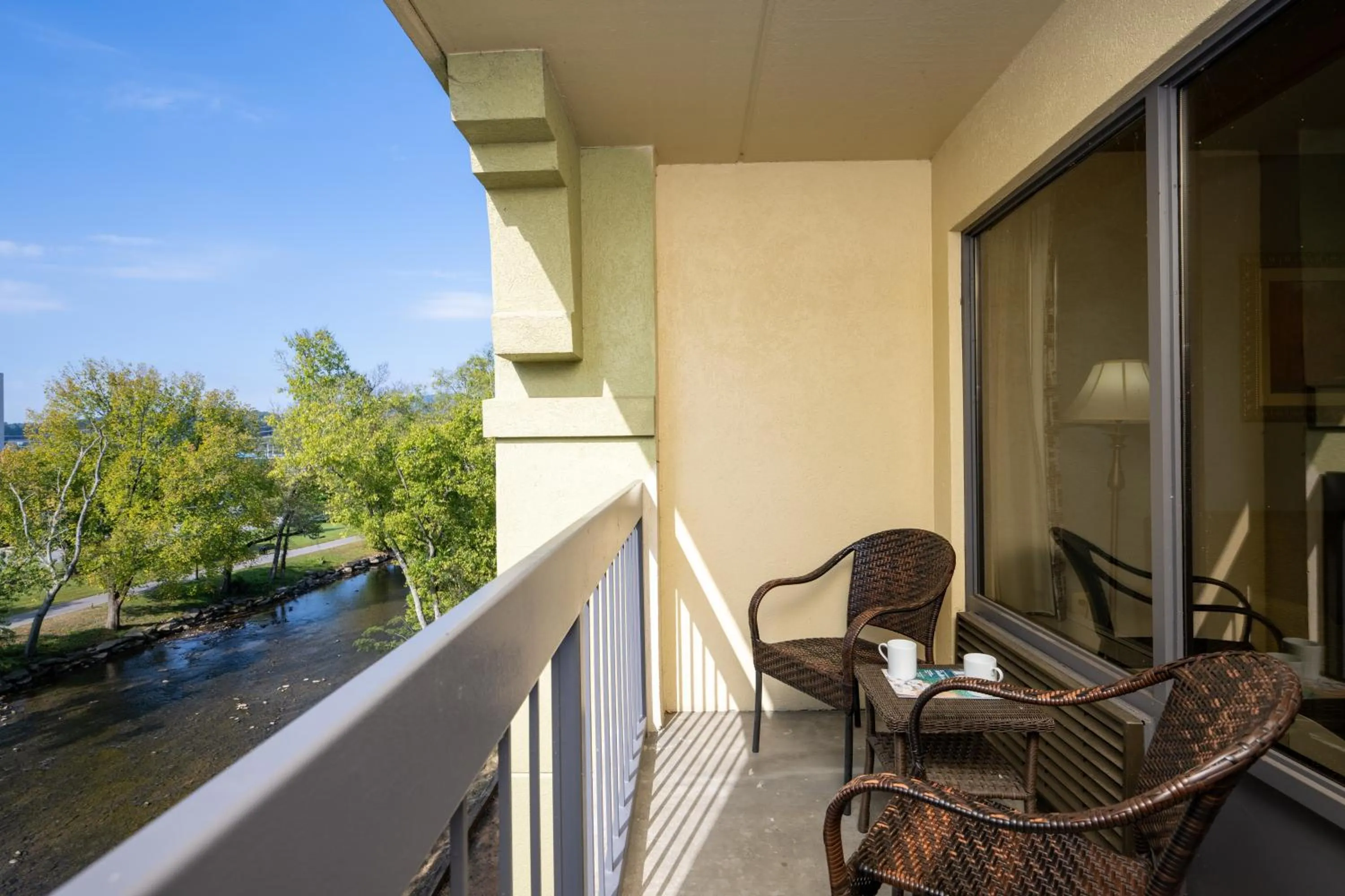 Balcony/Terrace in The Inn On The River