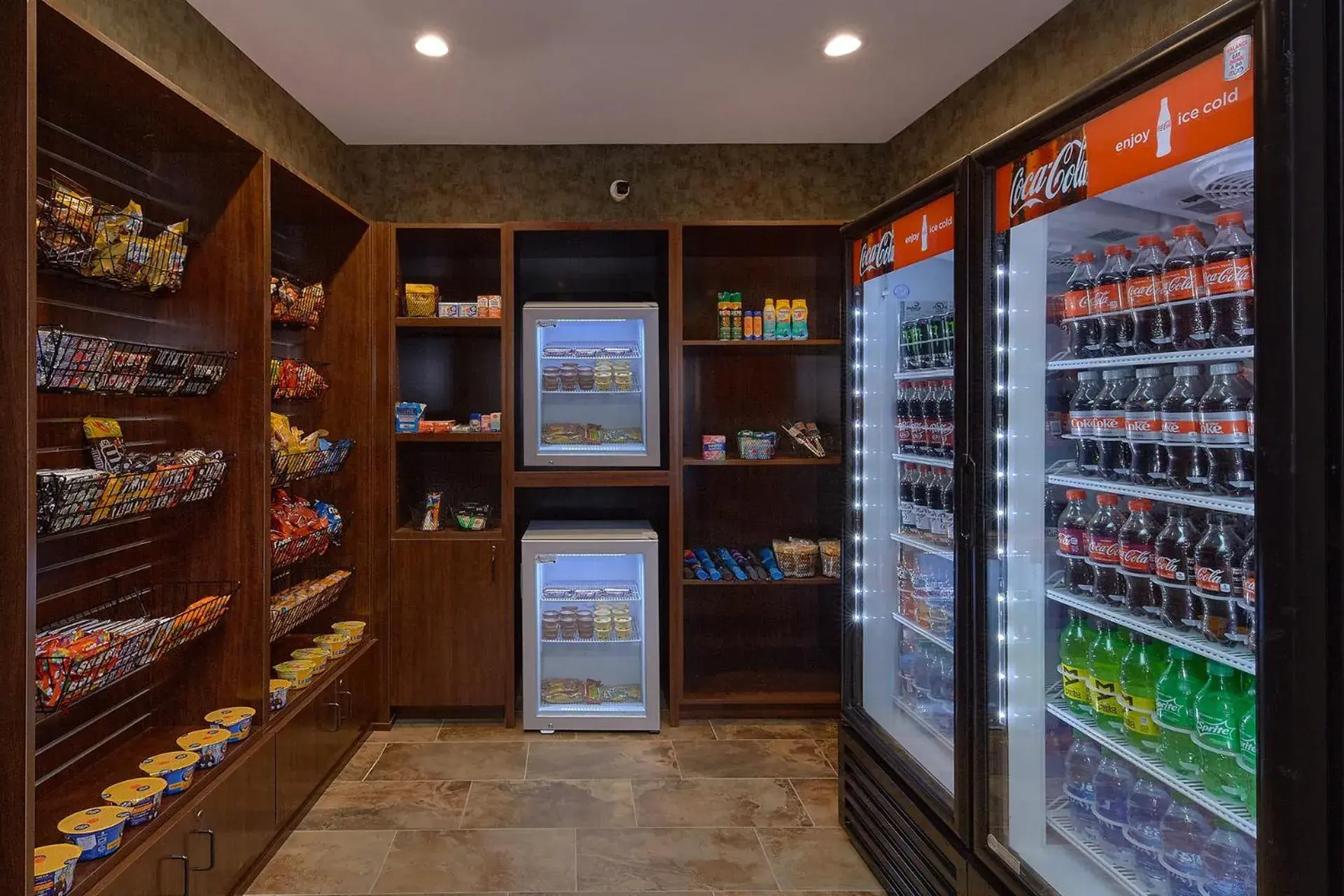 Food and drinks in The Inn On The River Food and drinks in The Inn On The River