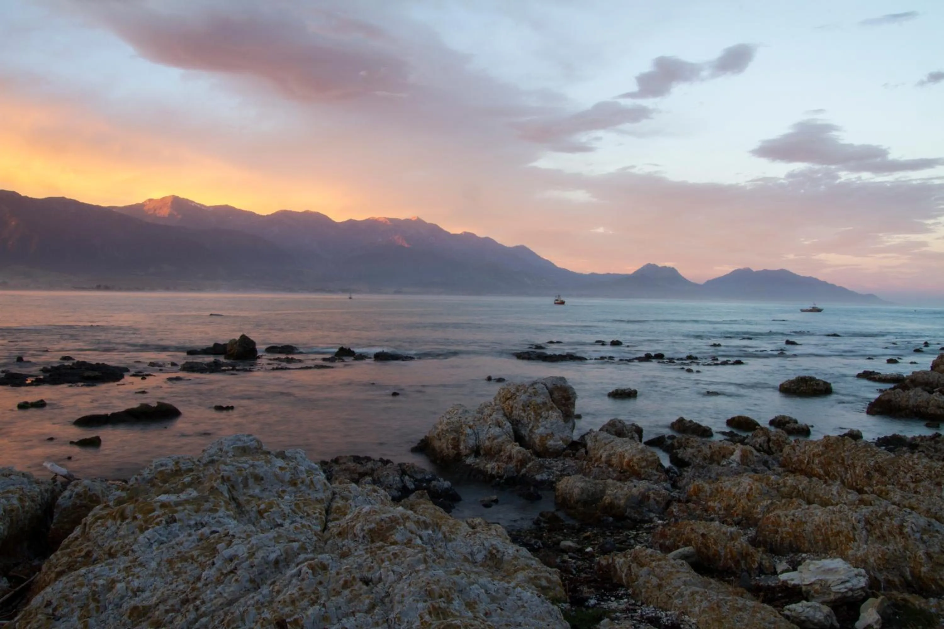 Natural landscape in Kaikoura Seaside lodge