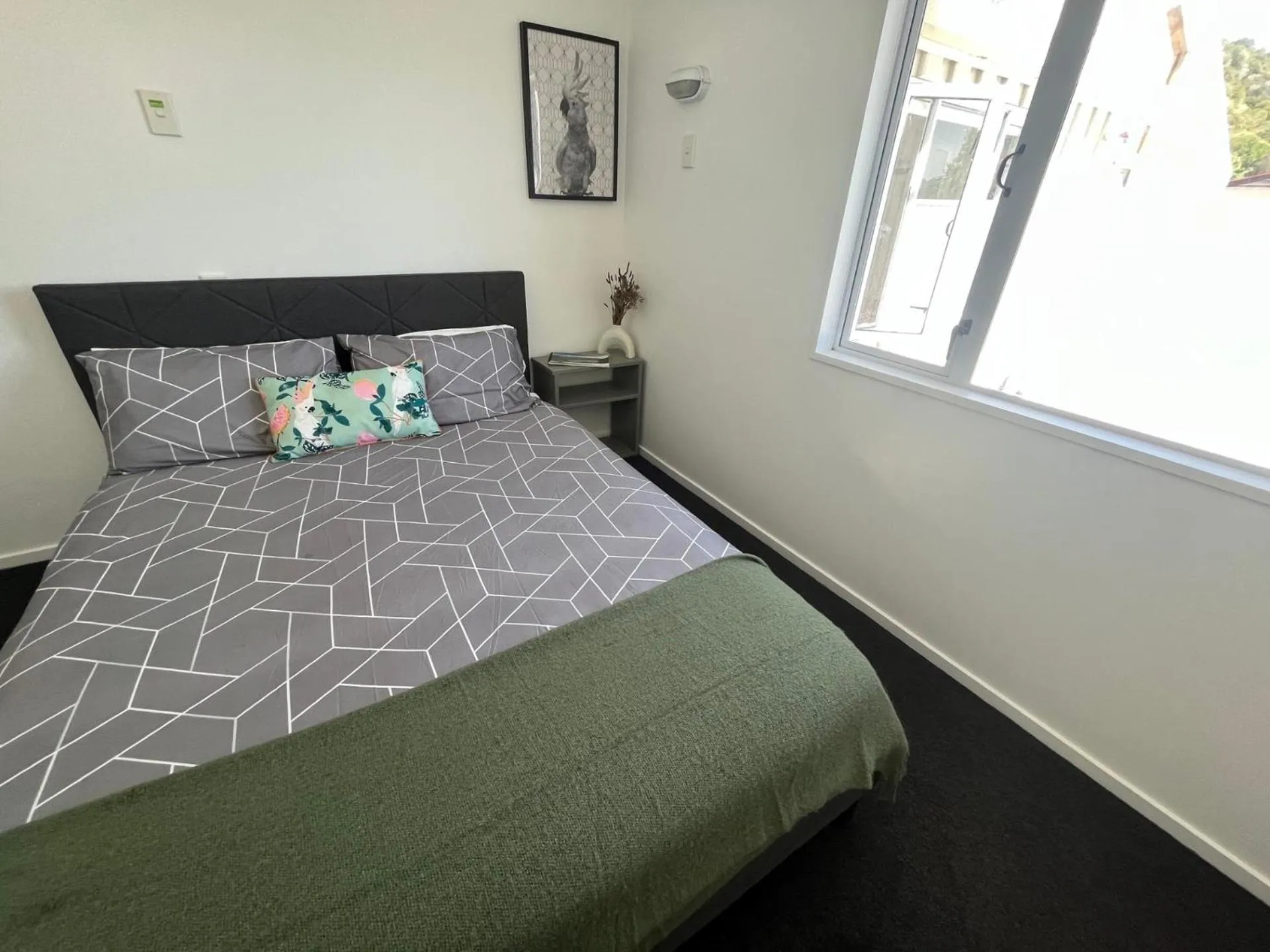 Bed in Kaikoura Seaside lodge