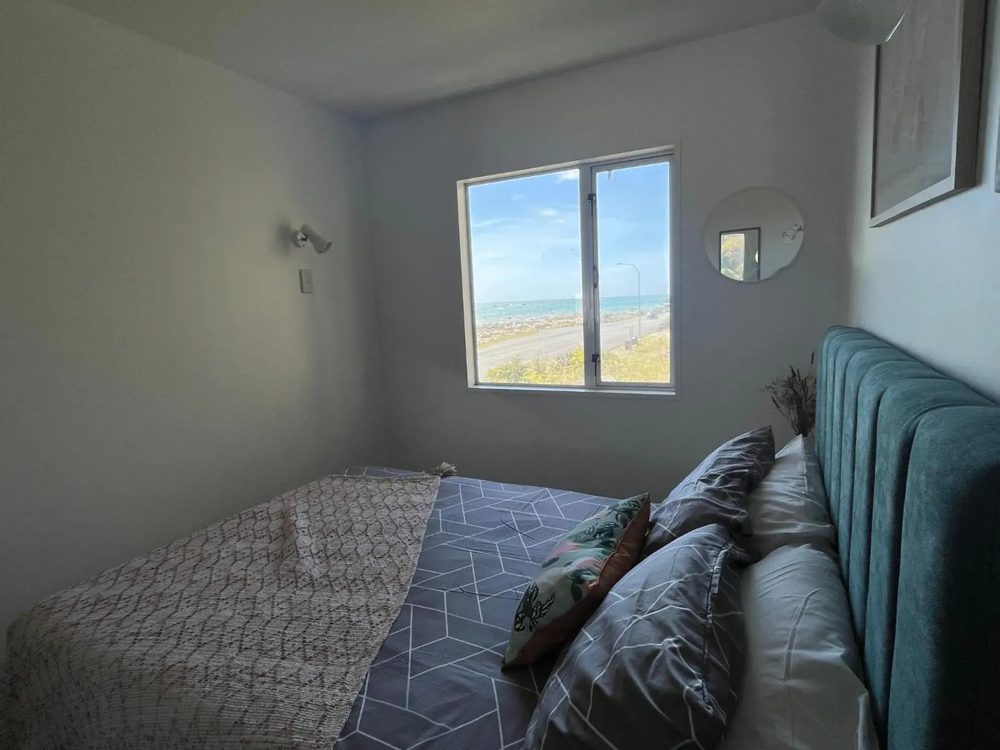 Double Room with Sea View in Kaikoura Seaside lodge Double Room with Sea View in Kaikoura Seaside lodge