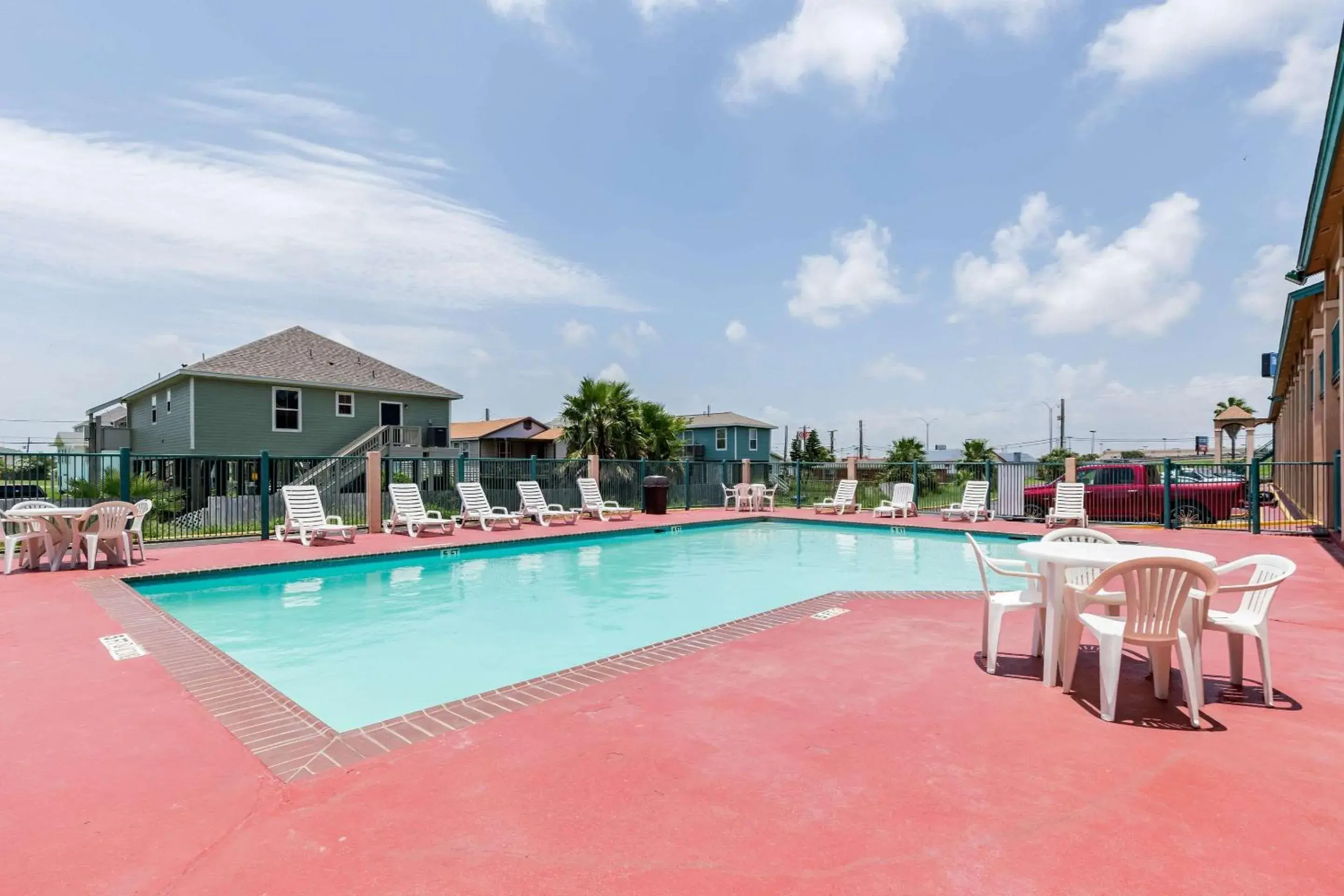 On site, Swimming Pool in Rodeway Inn - Galveston