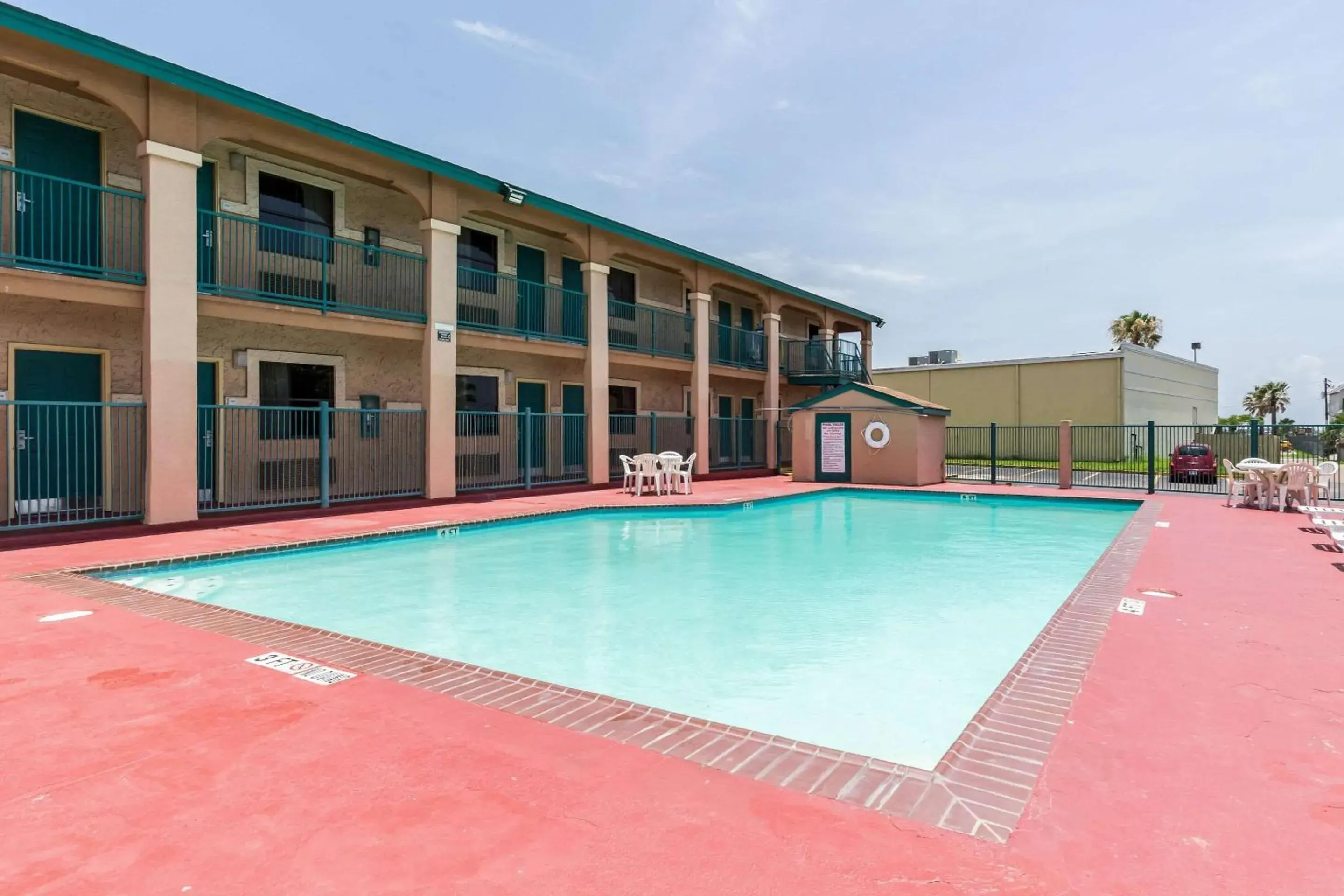 On site, Swimming Pool in Rodeway Inn - Galveston