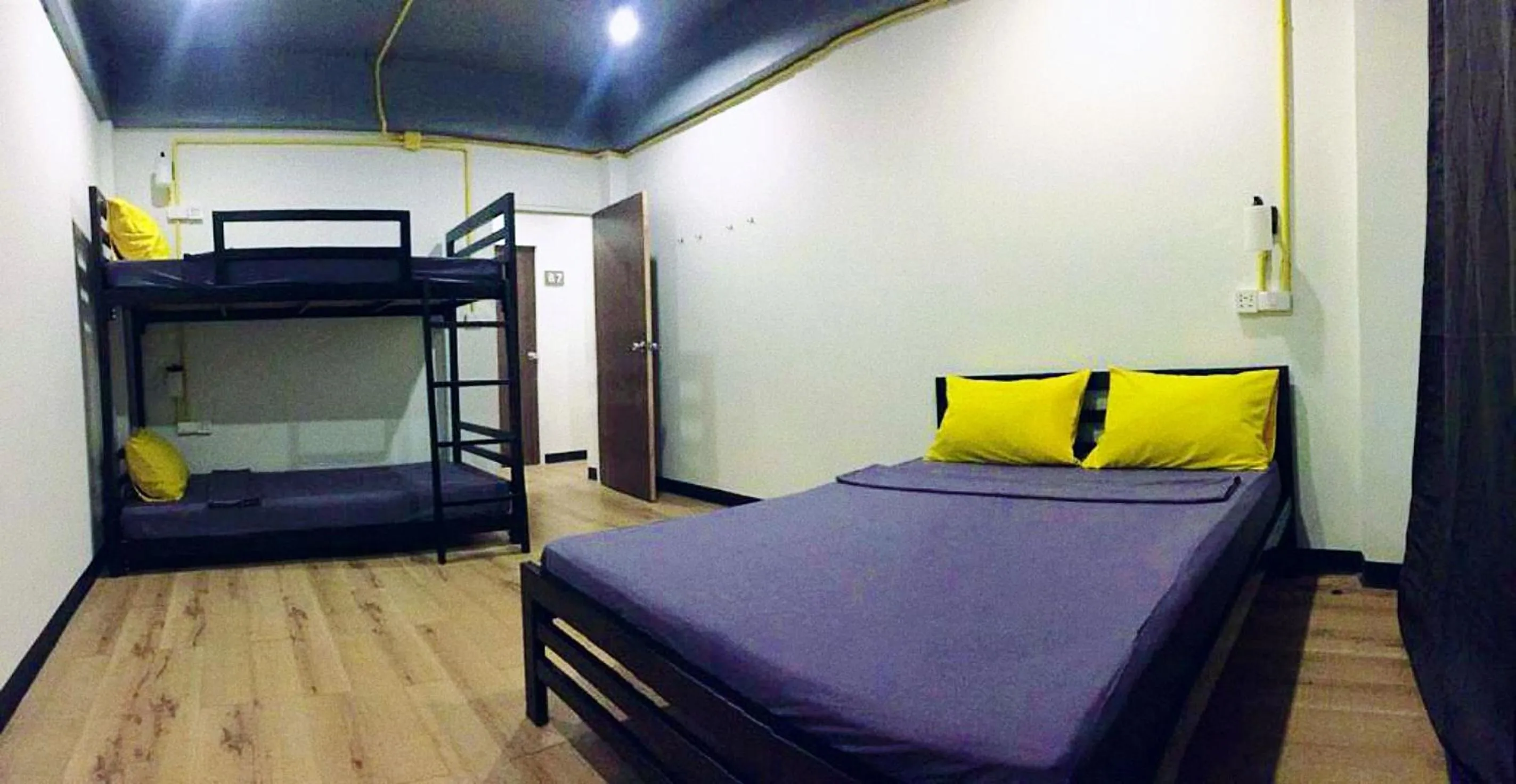 Bed in Best Bed Suvarnabhumi Hostel