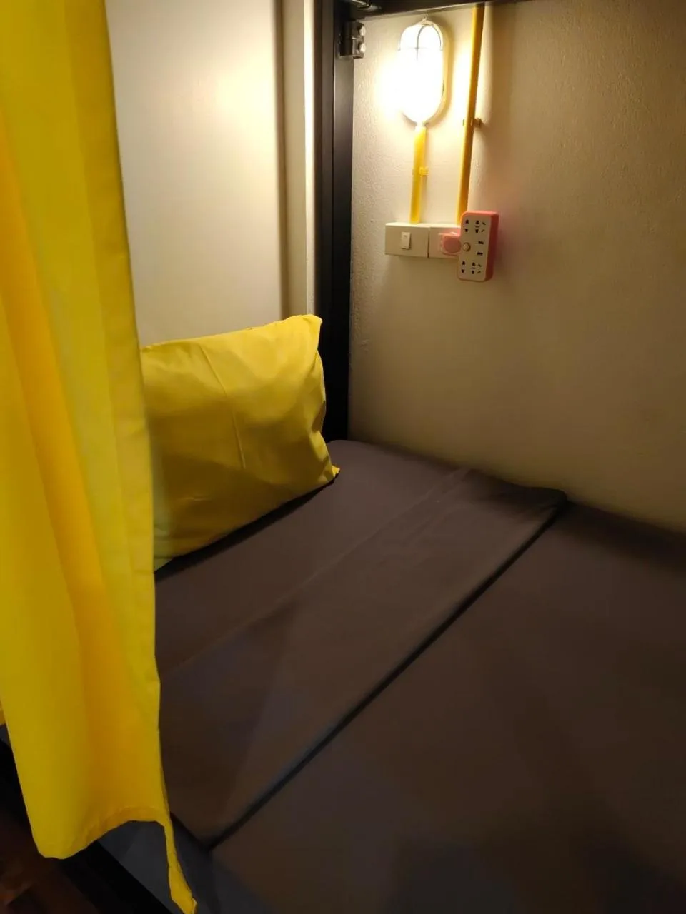 Bedroom, Bed in Best Bed Suvarnabhumi Hostel