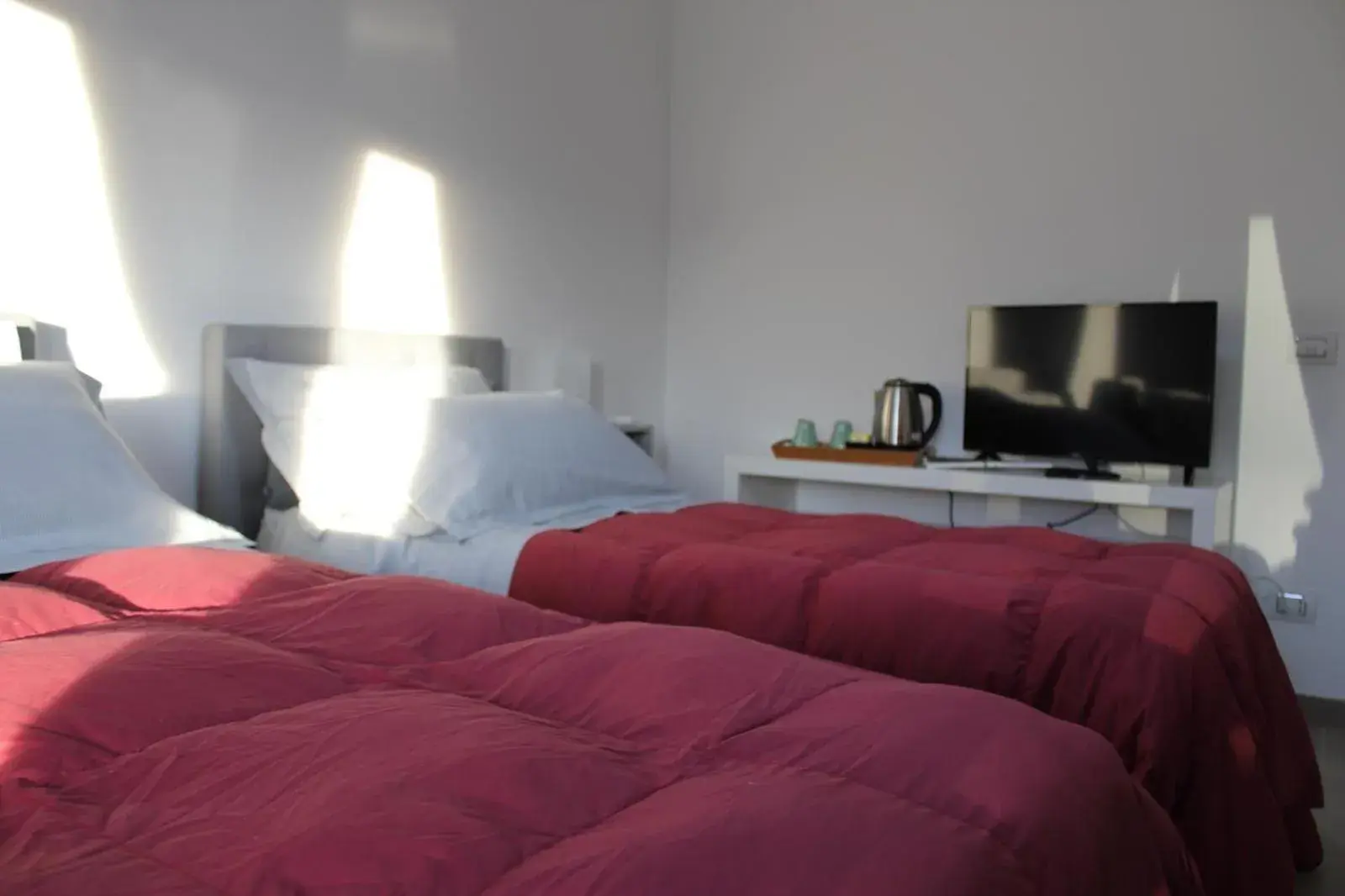 Twin Room with Bathroom - single occupancy in Bed & Breakfast Lufra Twin Room with Bathroom - single occupancy in Bed & Breakfast Lufra