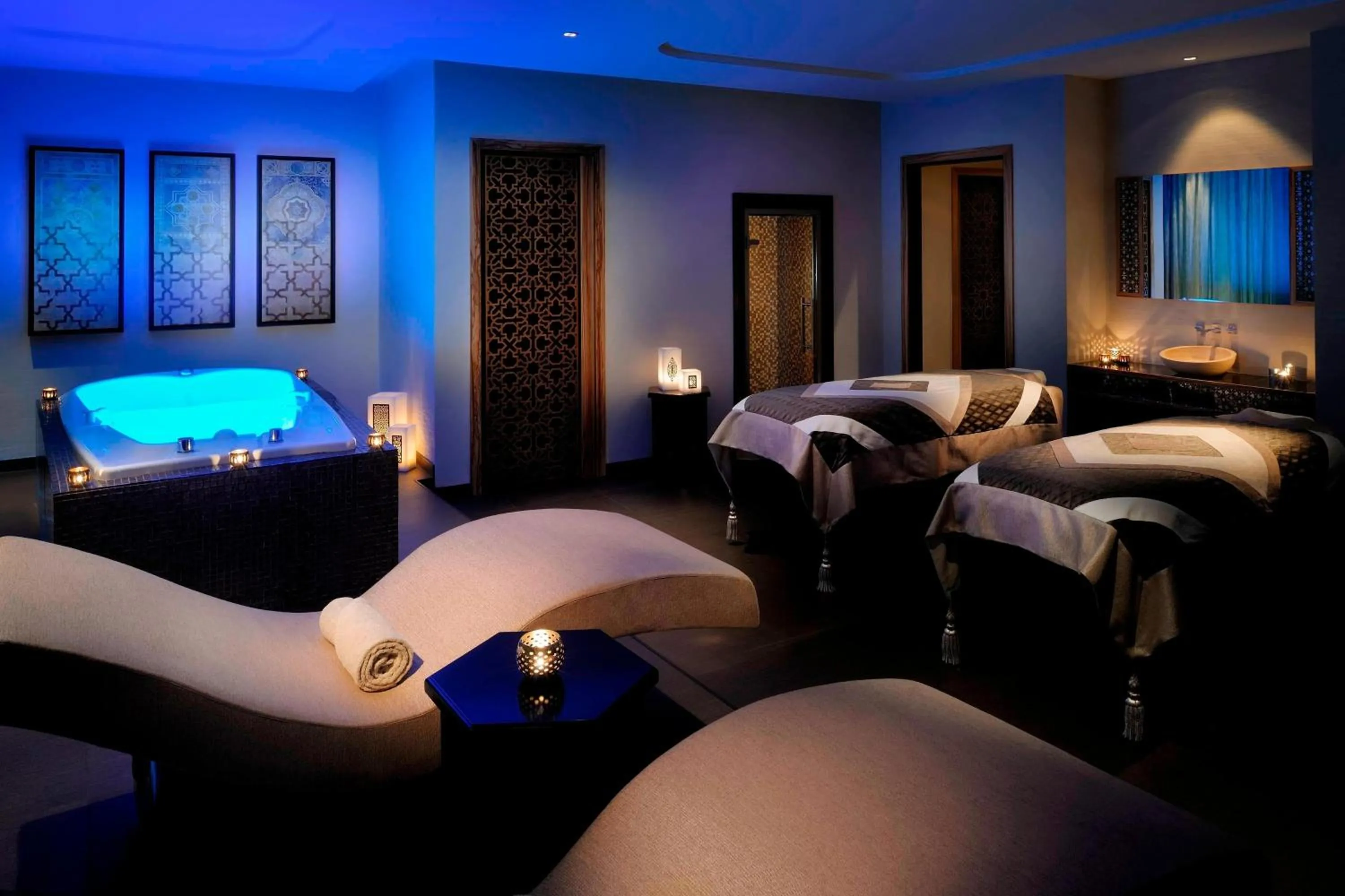 Spa and wellness centre/facilities, Bed in JW Marriott Marquis Hotel Dubai