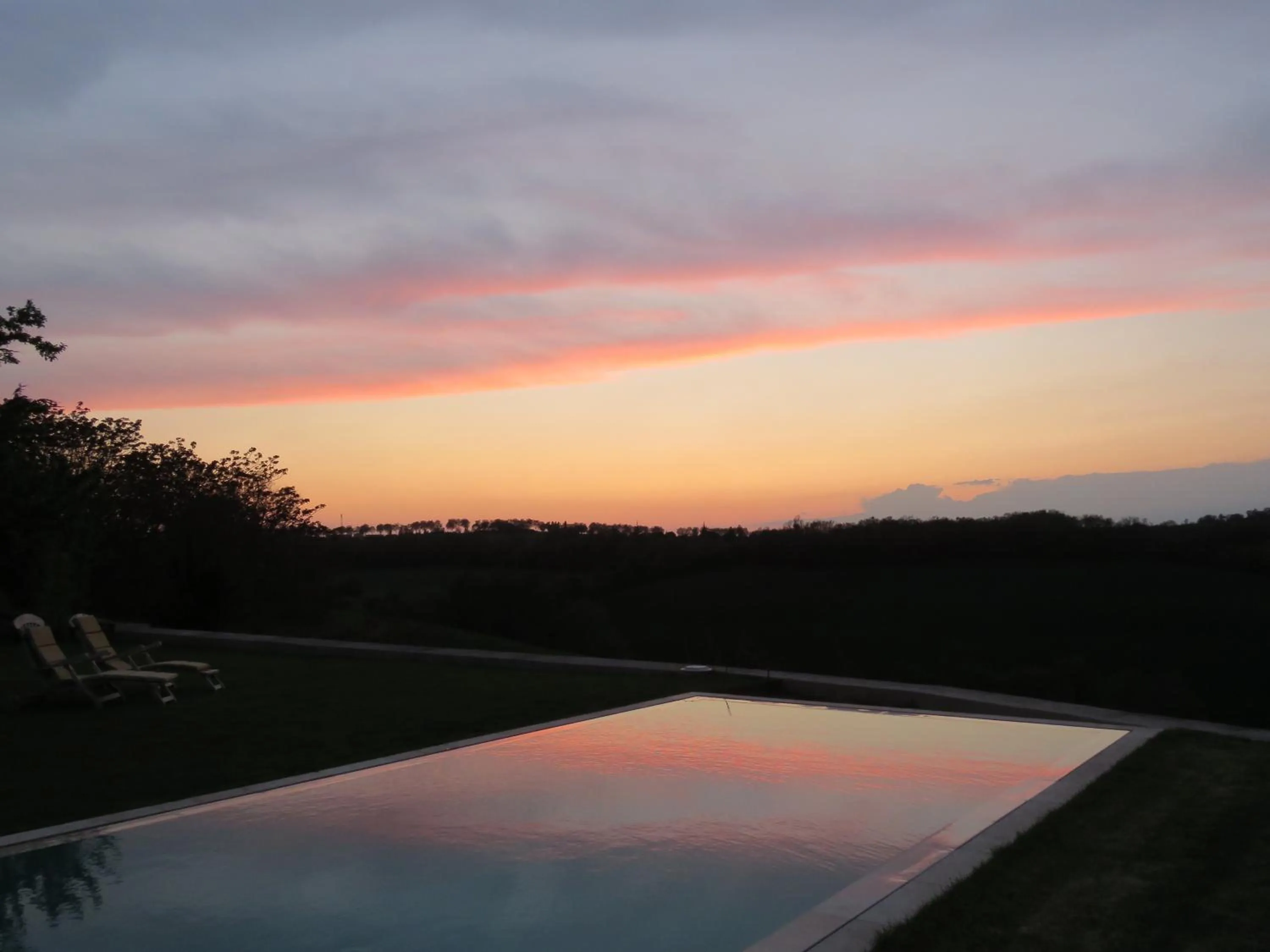 Garden in B&B La Mirande de Saint-Clar