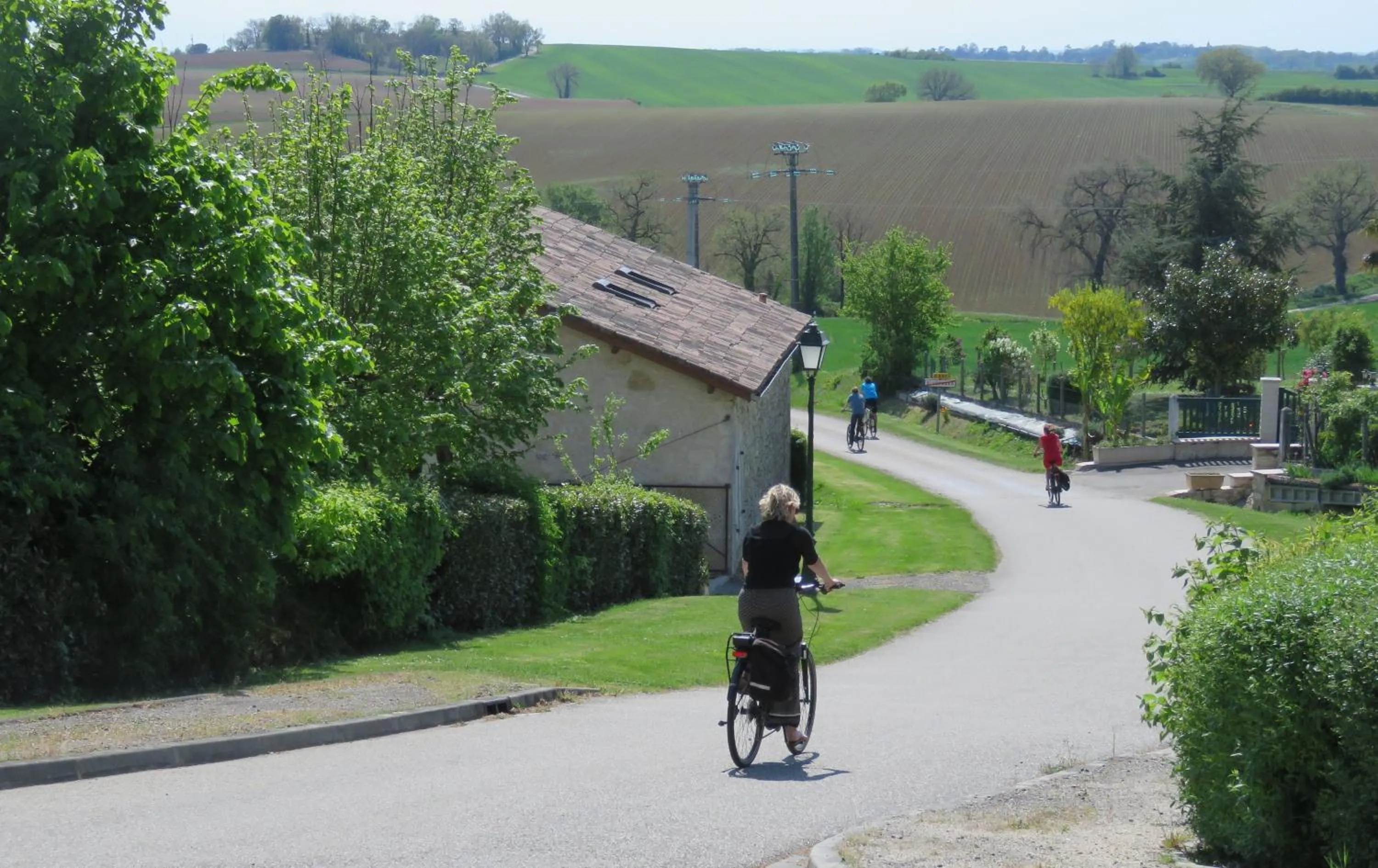Neighbourhood in B&B La Mirande de Saint-Clar