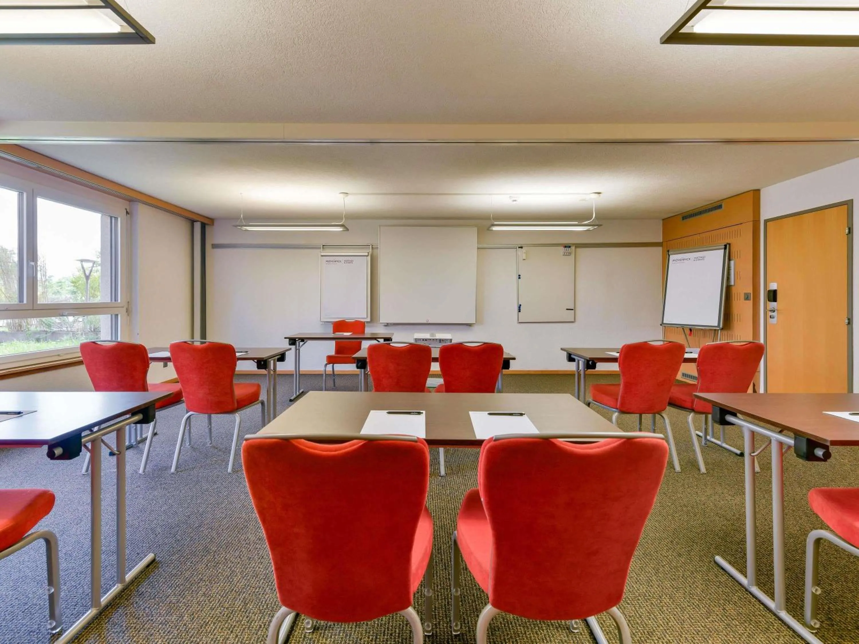 Meeting/conference room in Mövenpick Hotel Lausanne