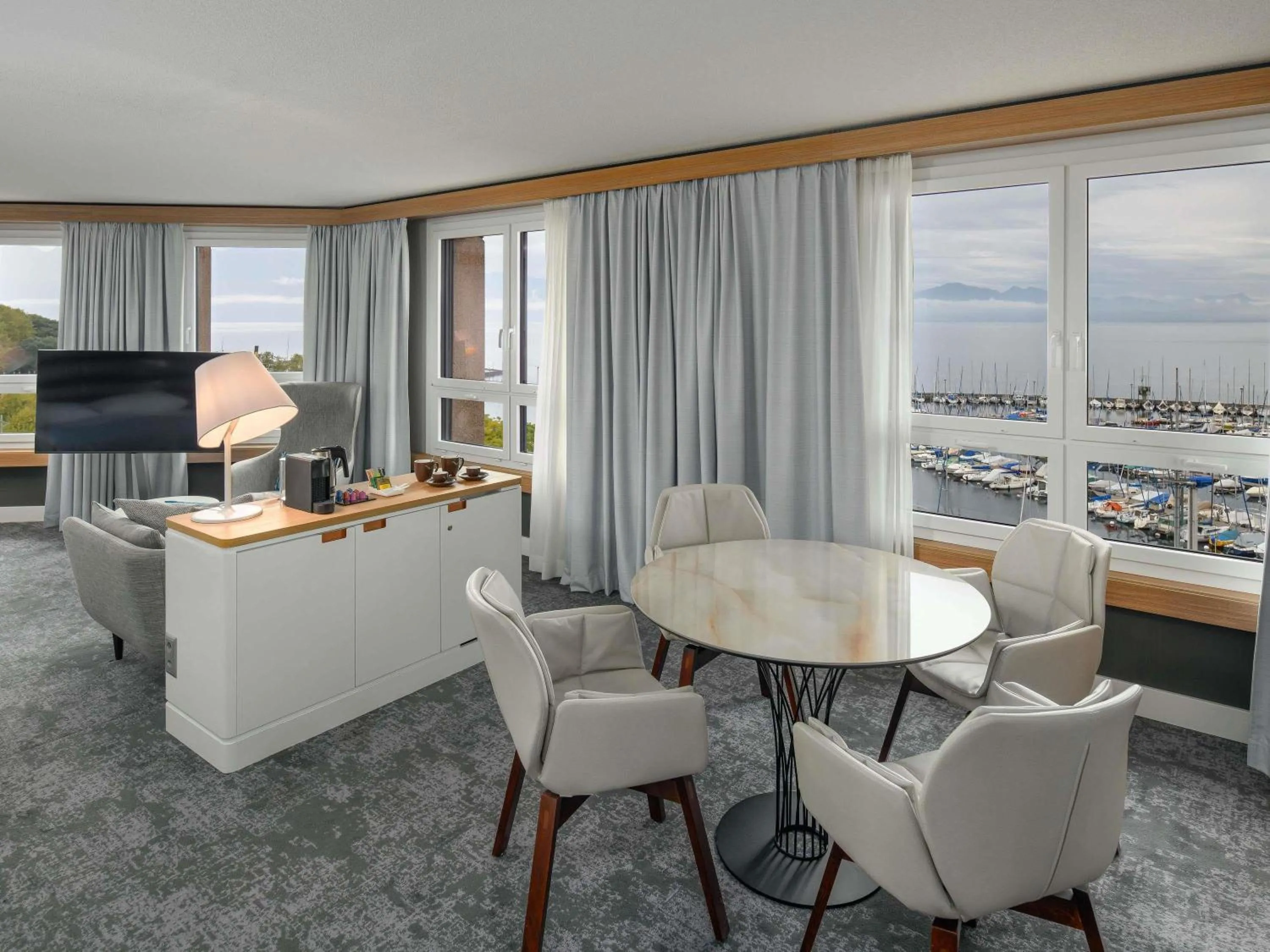 Property building in Mövenpick Hotel Lausanne