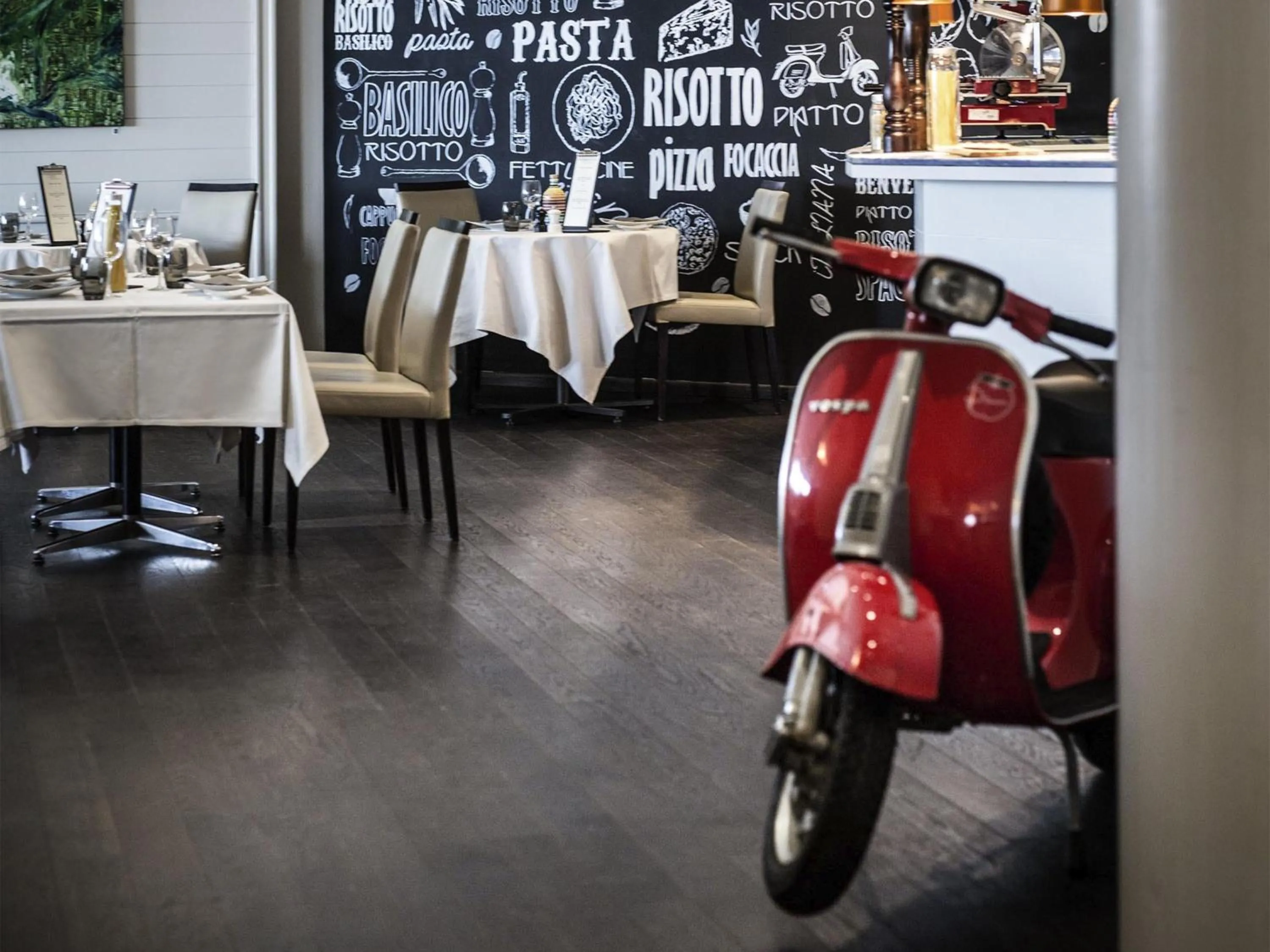 Restaurant/places to eat in Mövenpick Hotel Lausanne