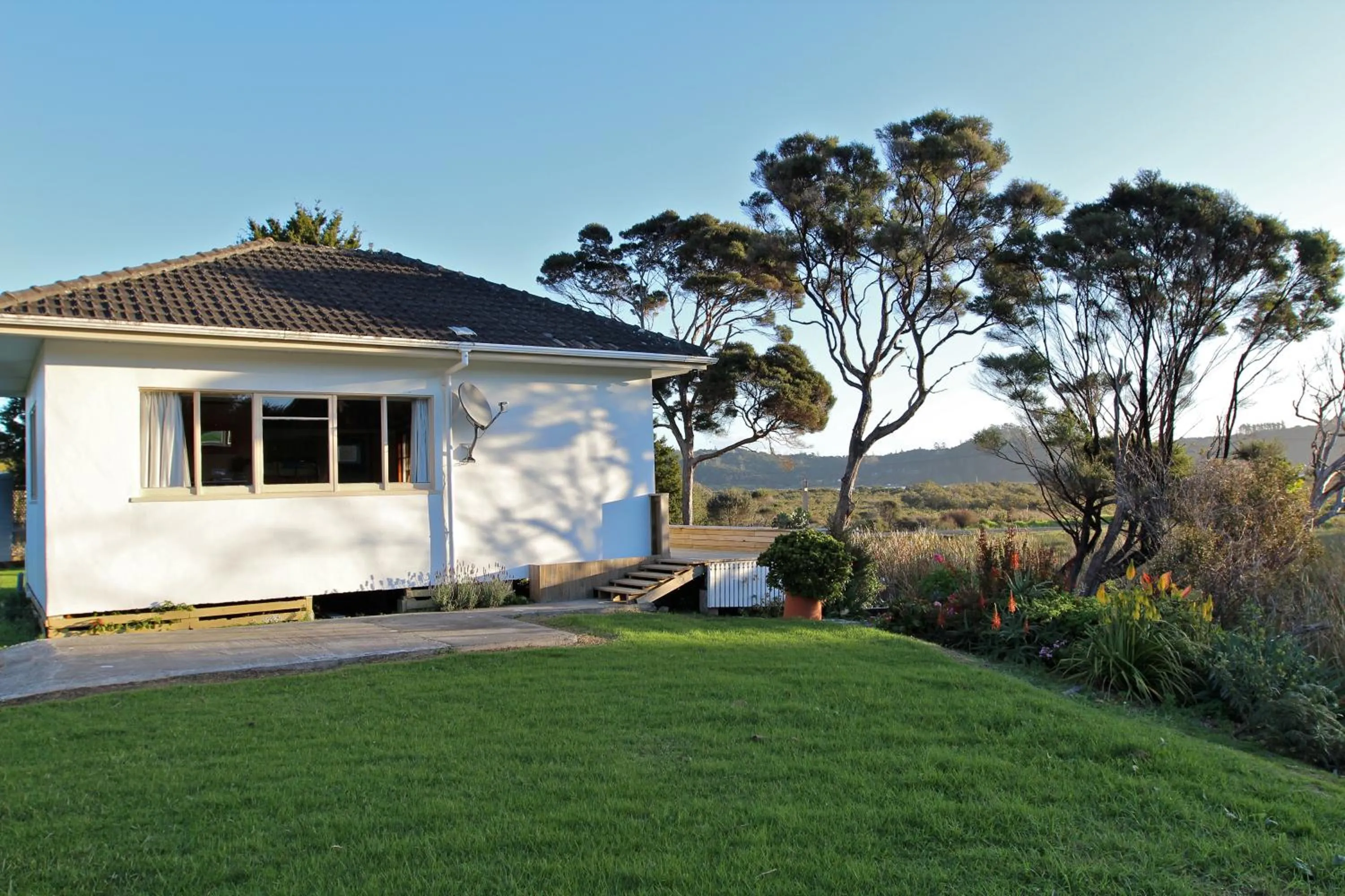 Garden in Russell-Orongo Bay Holiday Park