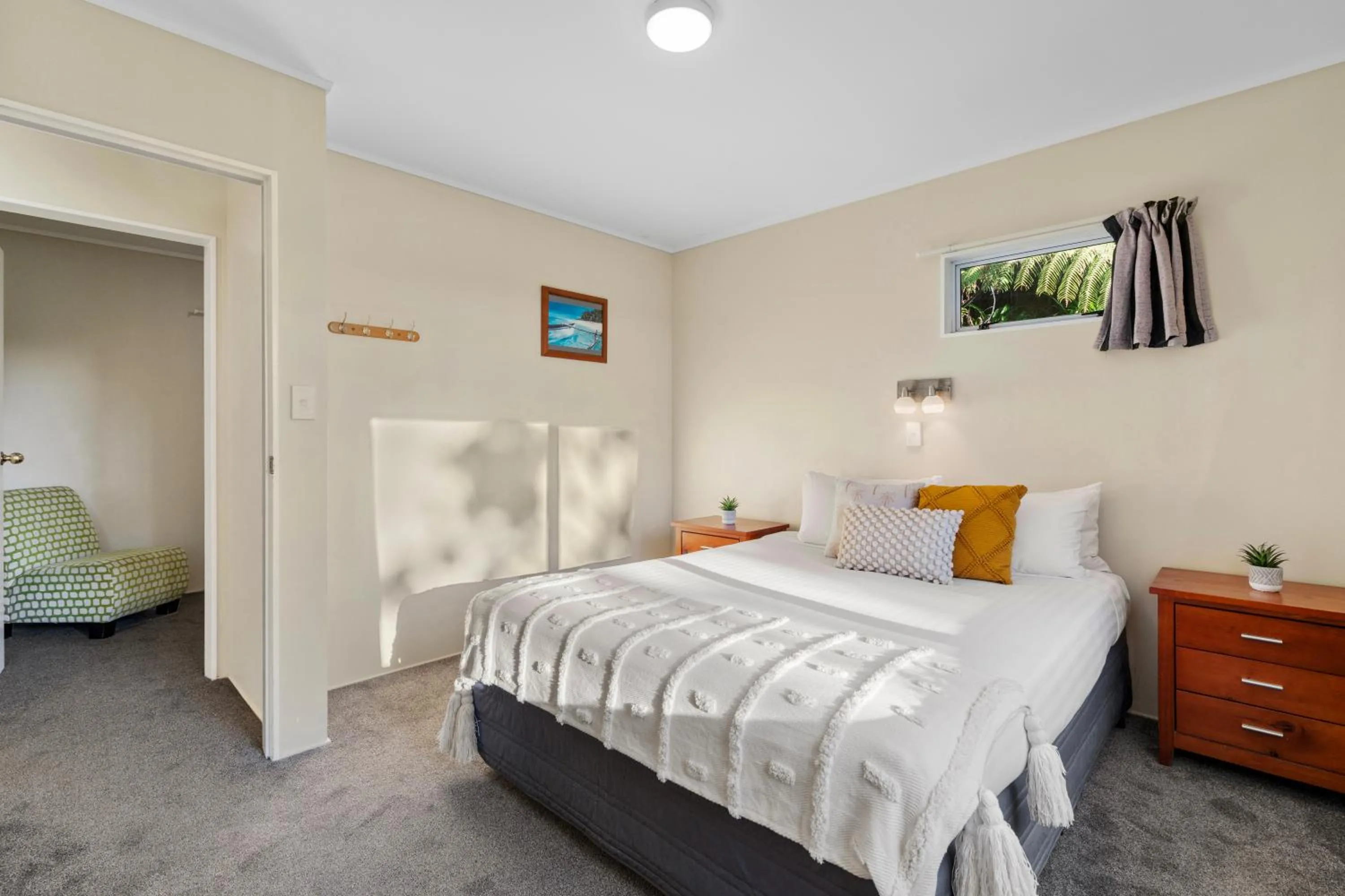 Bed in Tasman Holiday Parks - Ohiwa