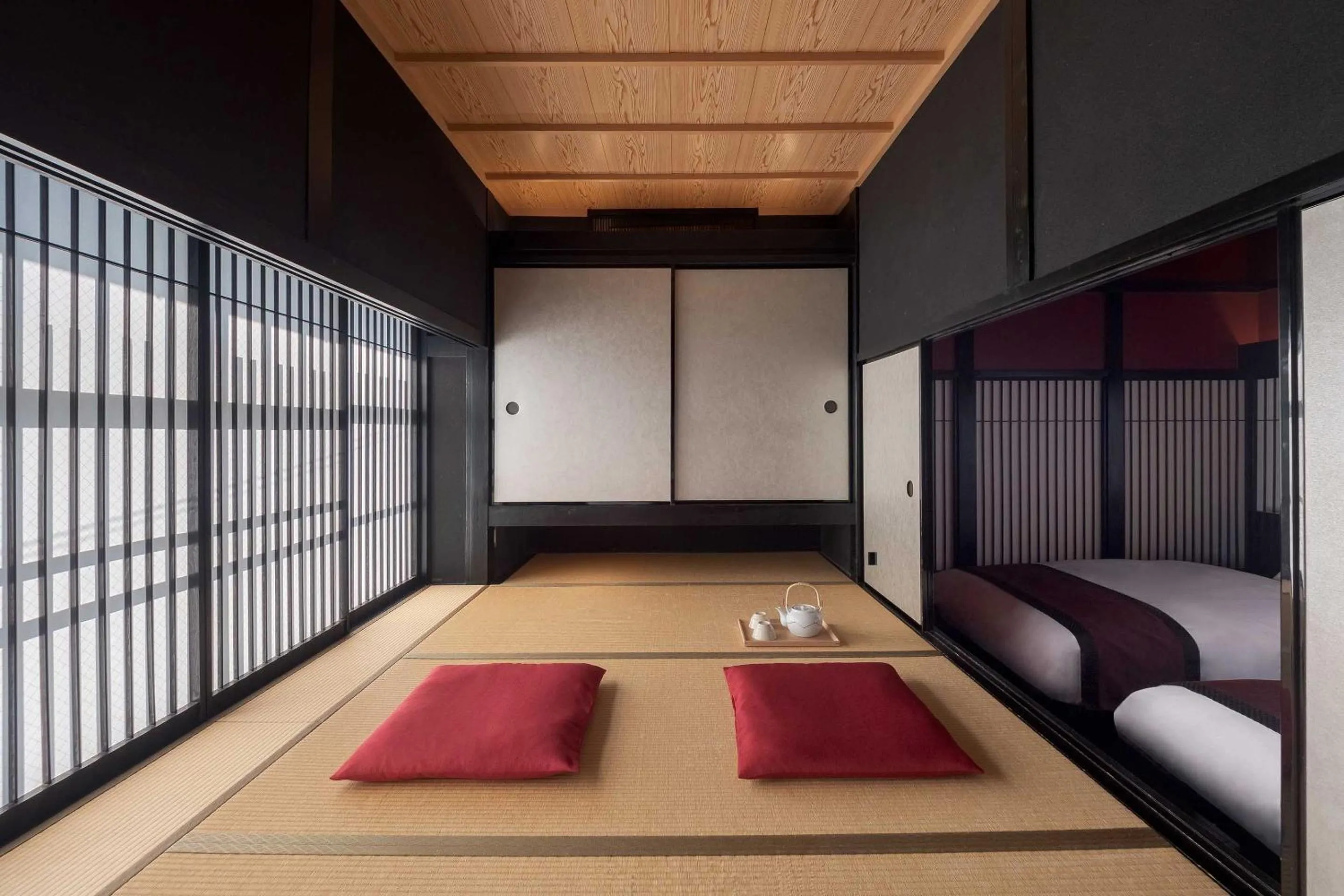 Bedroom, Bed in Suo an Machiya House