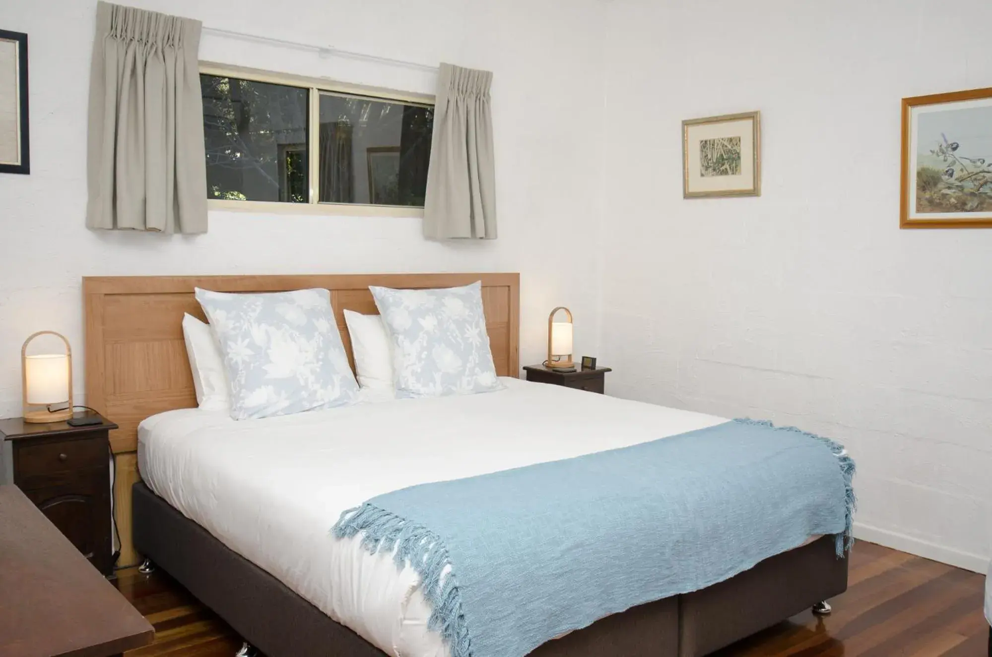 Bed in Kidd Street Cottages Bed in Kidd Street Cottages