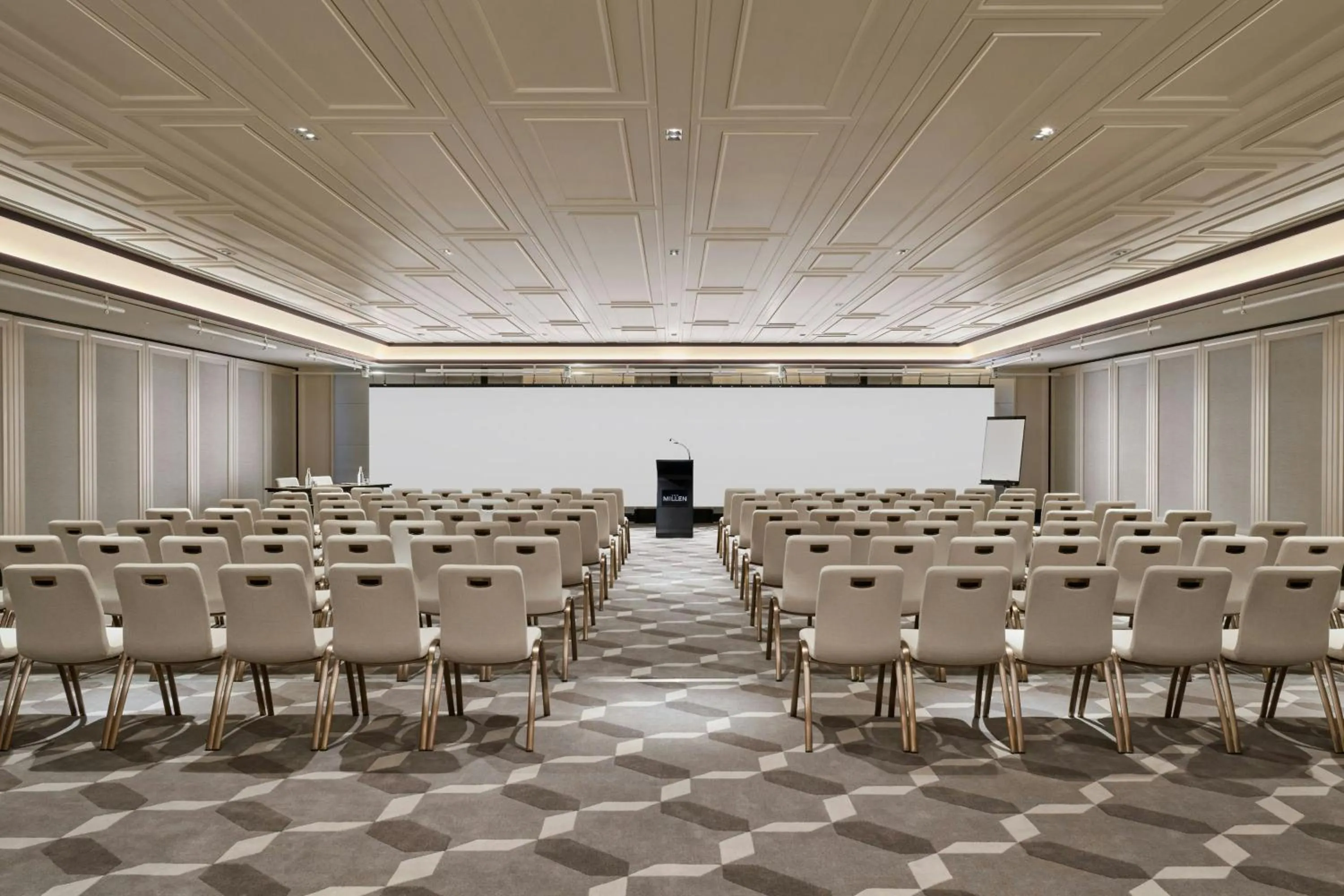 Entertainment in The Millen Penang, Autograph Collection