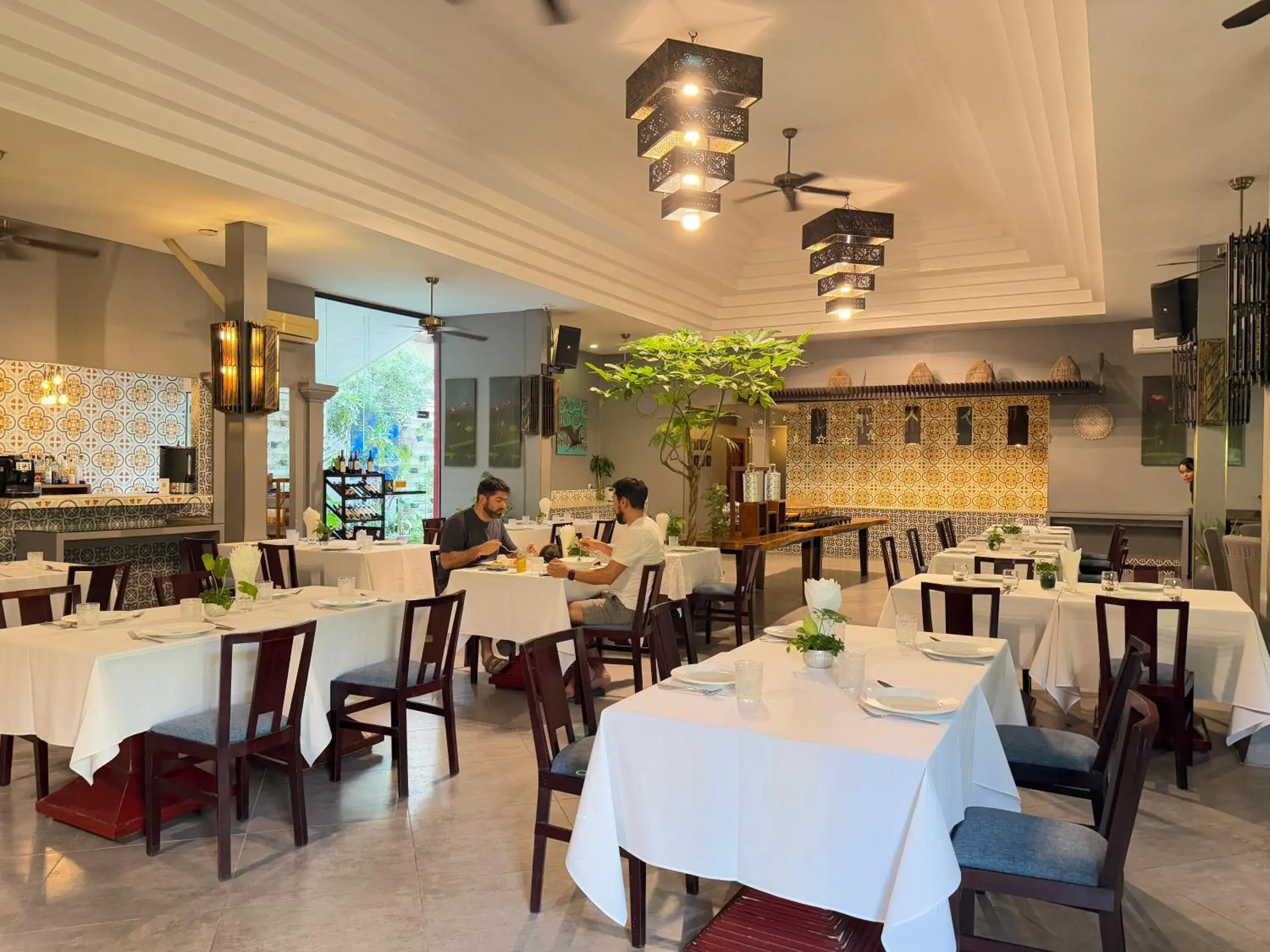 Restaurant/places to eat in Memoire d' Angkor Boutique Hotel Restaurant/places to eat in Memoire d' Angkor Boutique Hotel