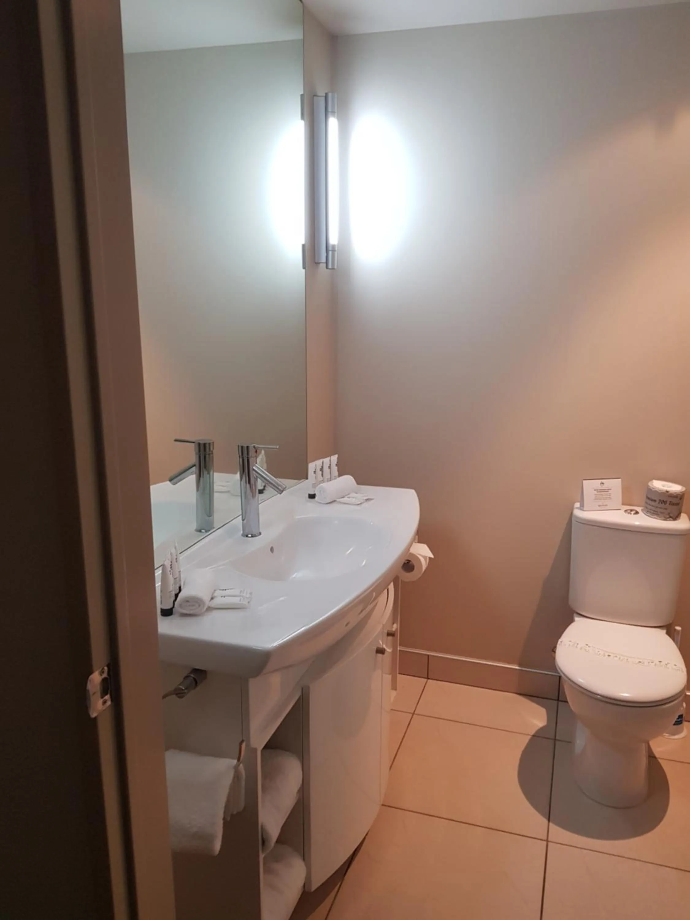 Toilet in Quest on Durham