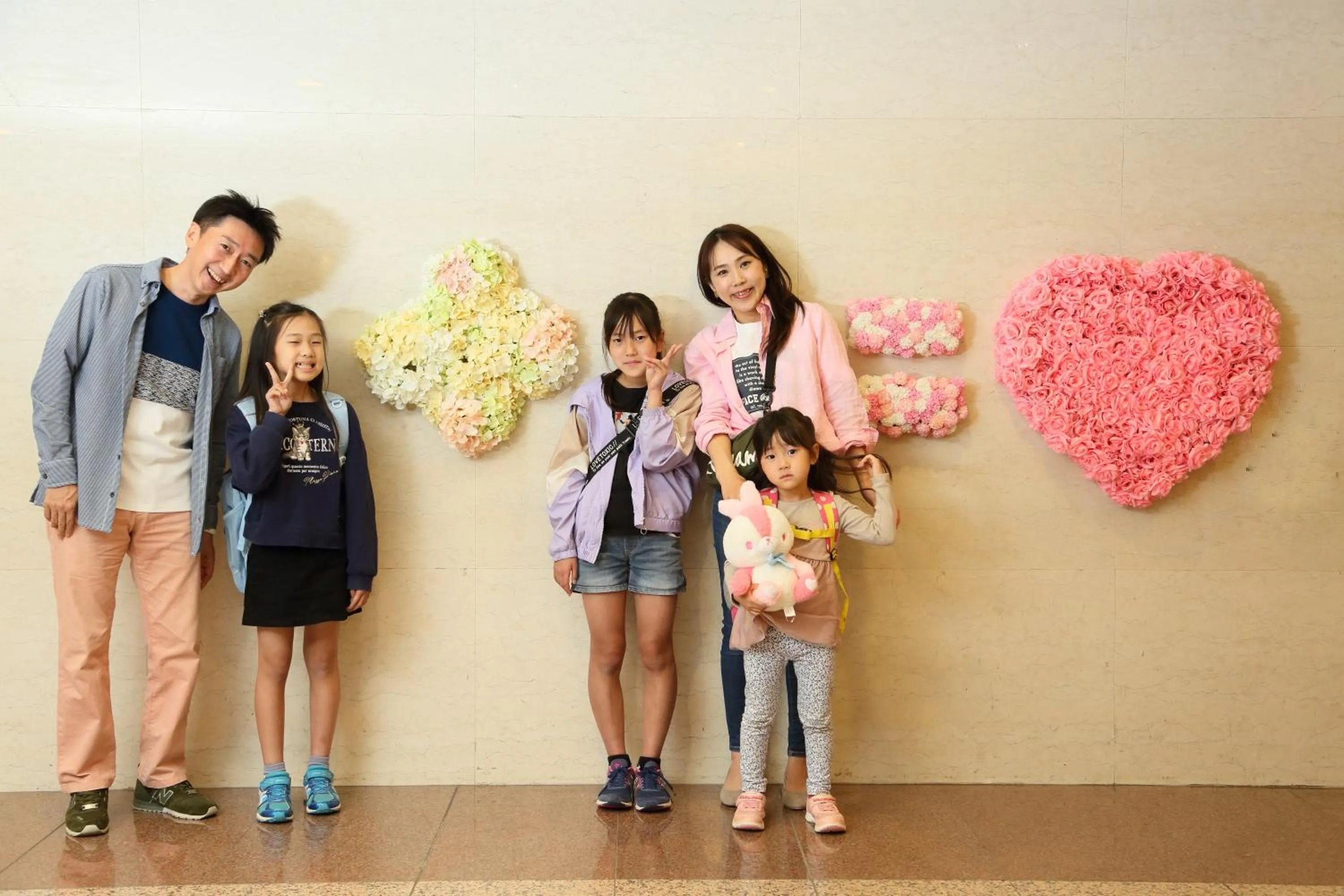 children in Loisir Hotel Toyohashi