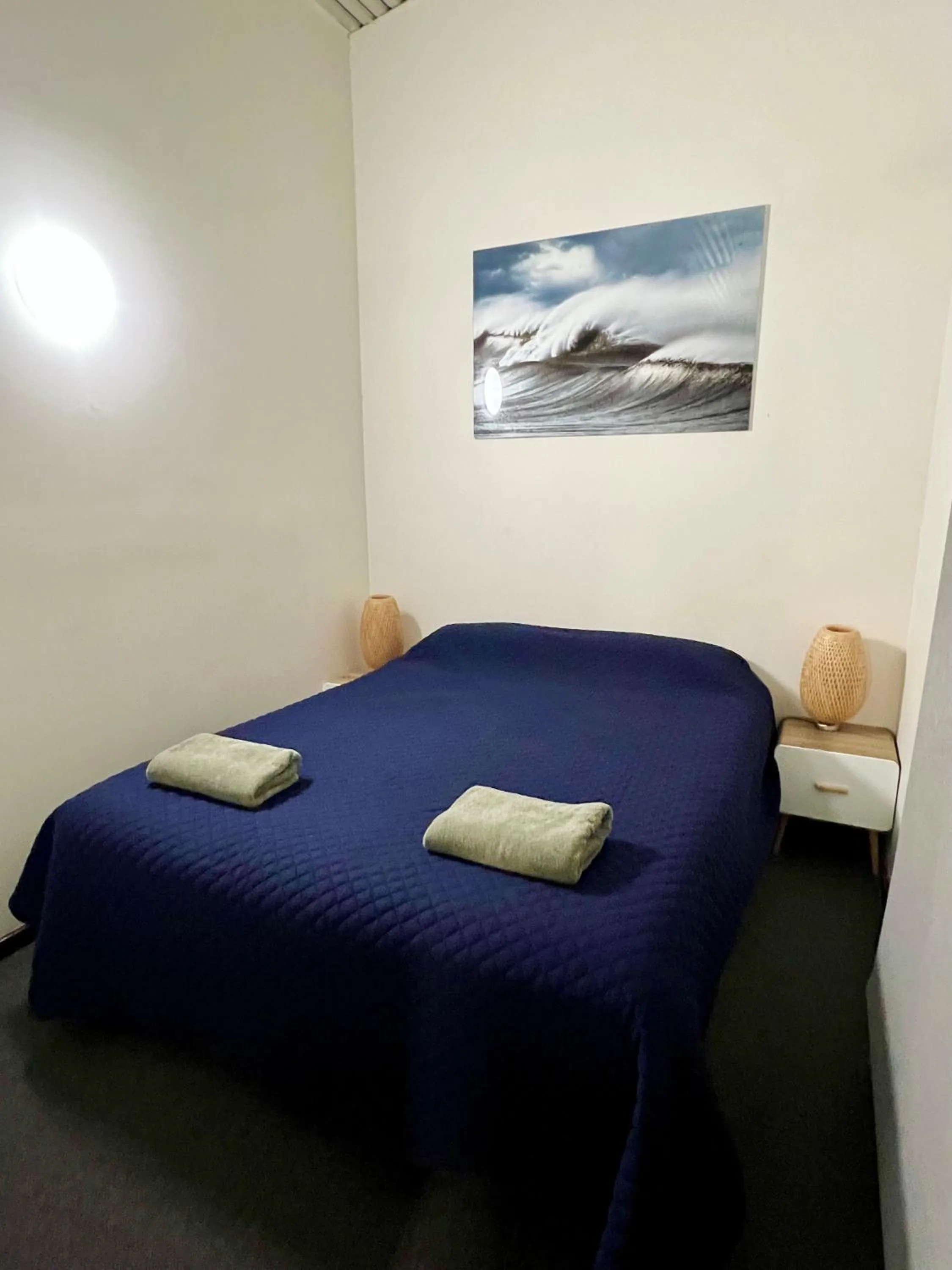 Bed in Sails Motel Geraldton