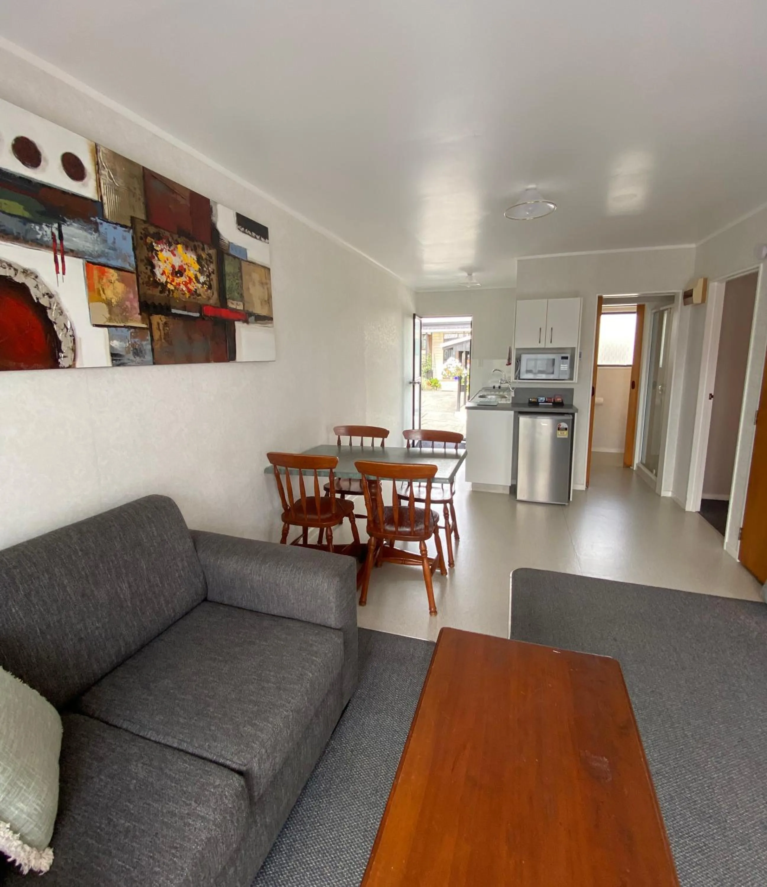 Kitchen or kitchenette in Opononi Lighthouse Motel