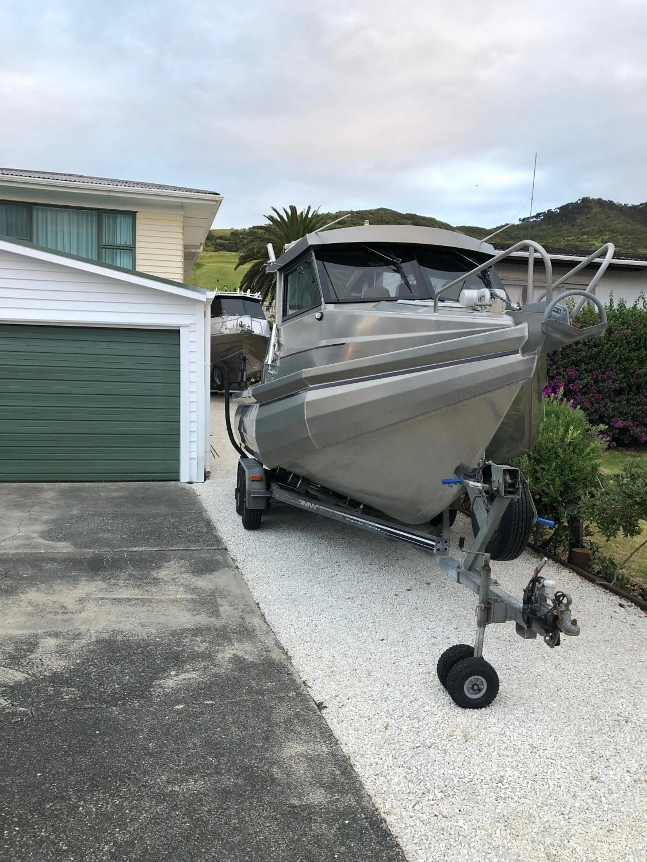 Facade/entrance in Opononi Lighthouse Motel