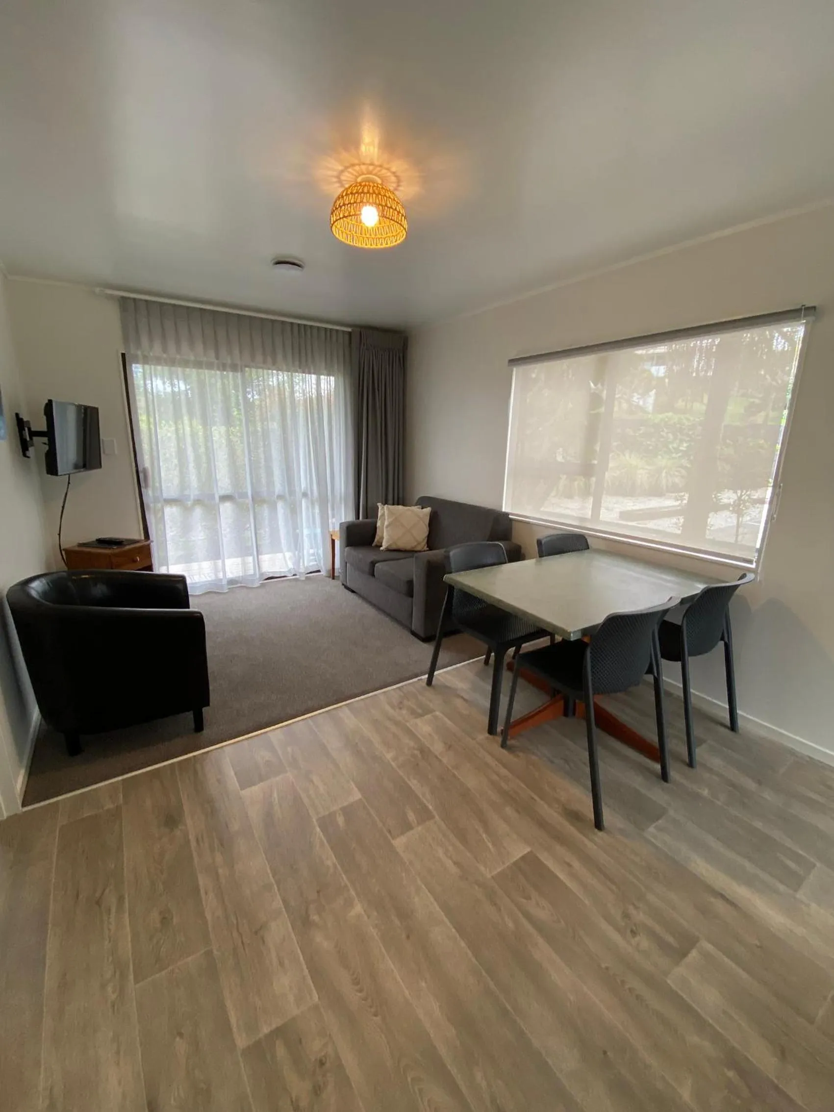 Living room in Opononi Lighthouse Motel