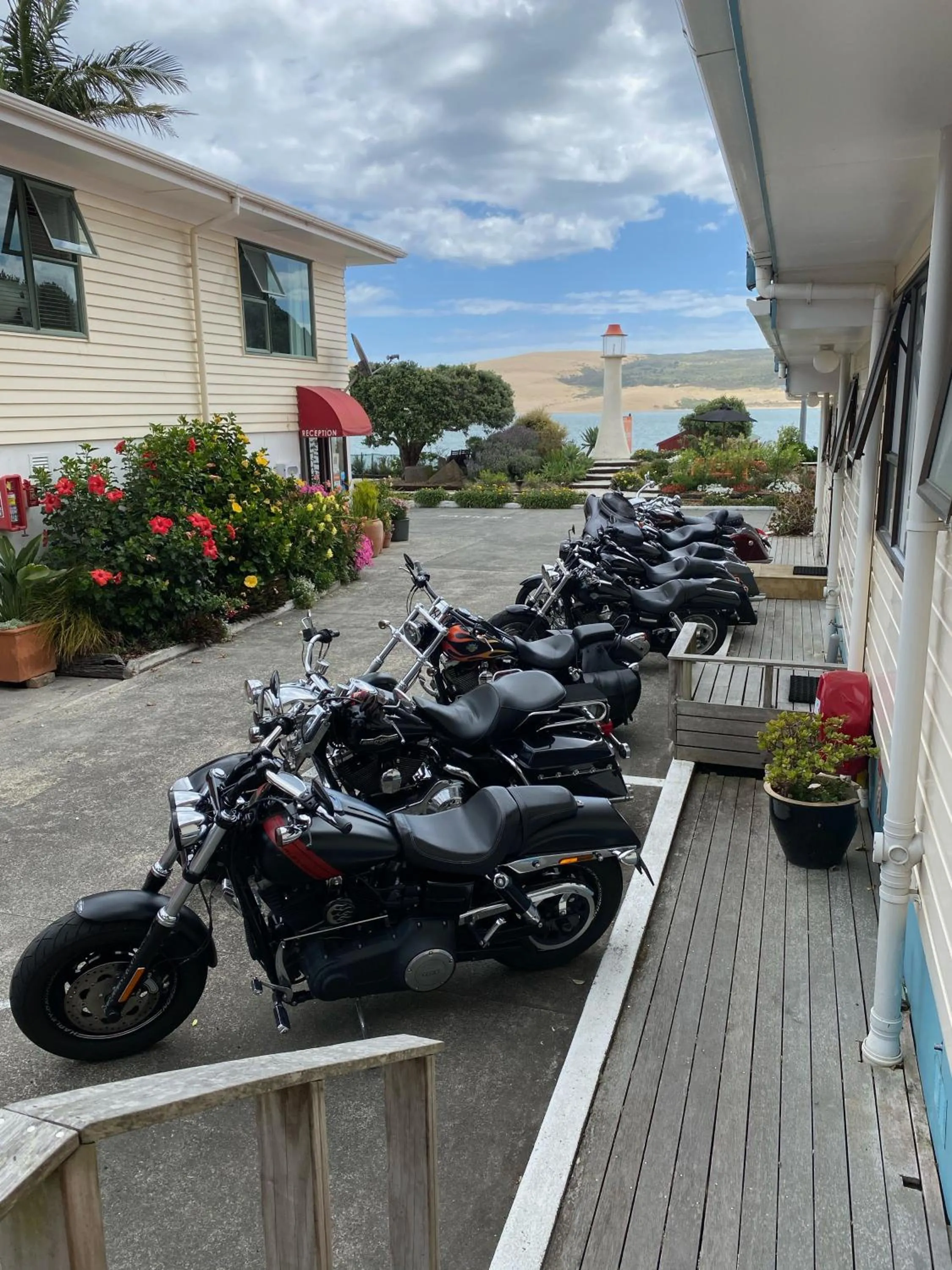 Facade/entrance in Opononi Lighthouse Motel