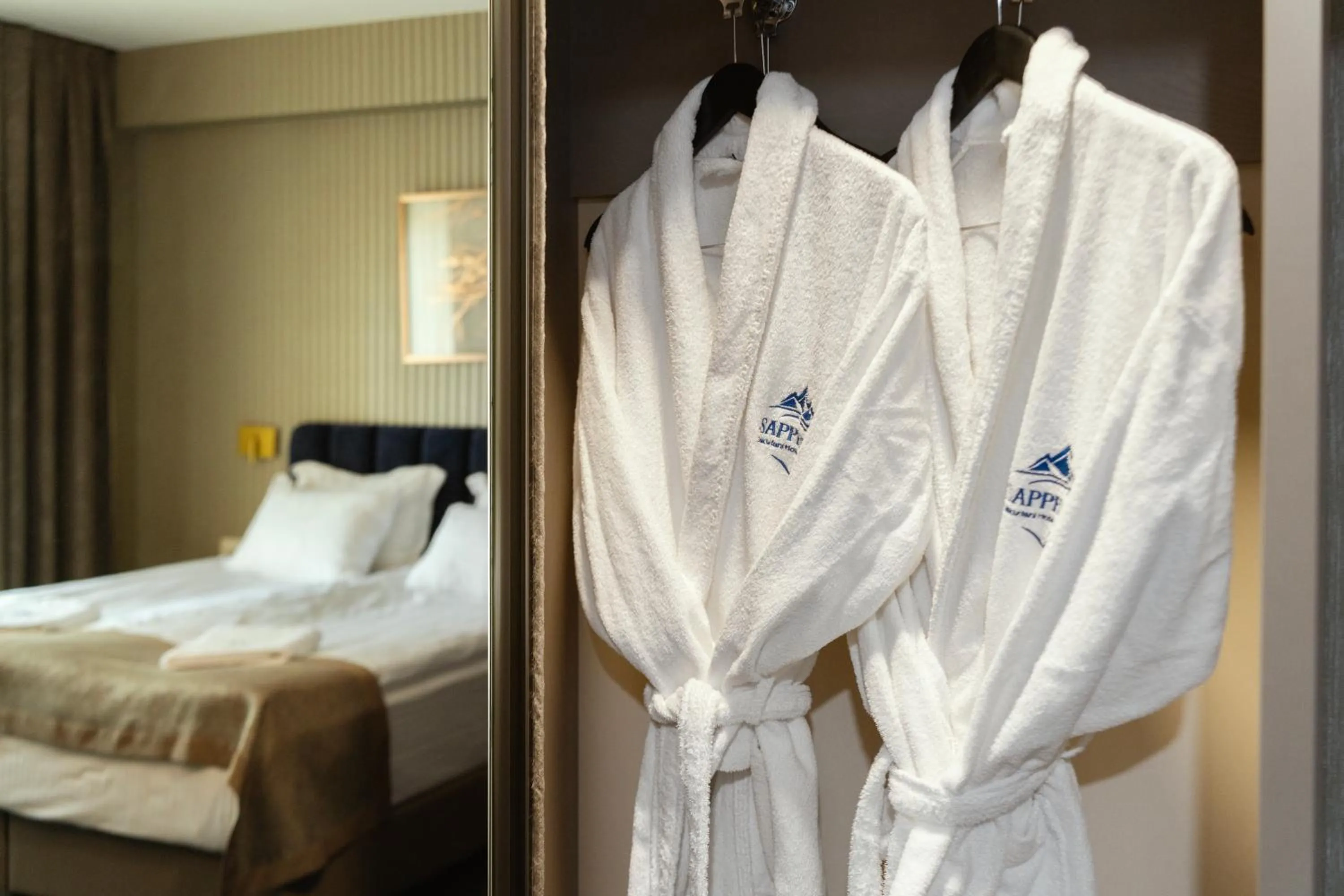 Bedroom, Bed in Hotel Sapphire Bakuriani