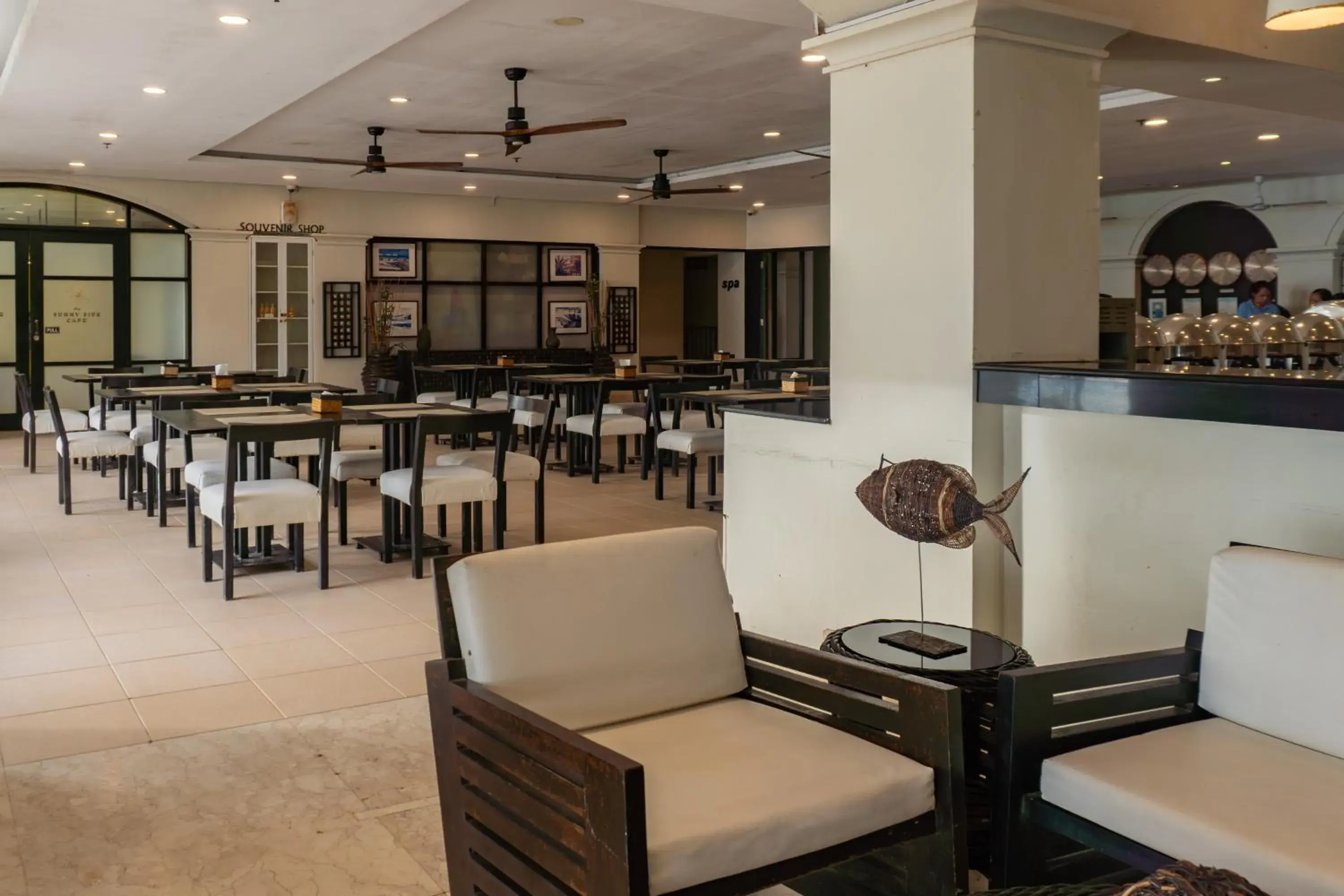 Restaurant/places to eat in Boracay Sands Hotel Restaurant/places to eat in Boracay Sands Hotel