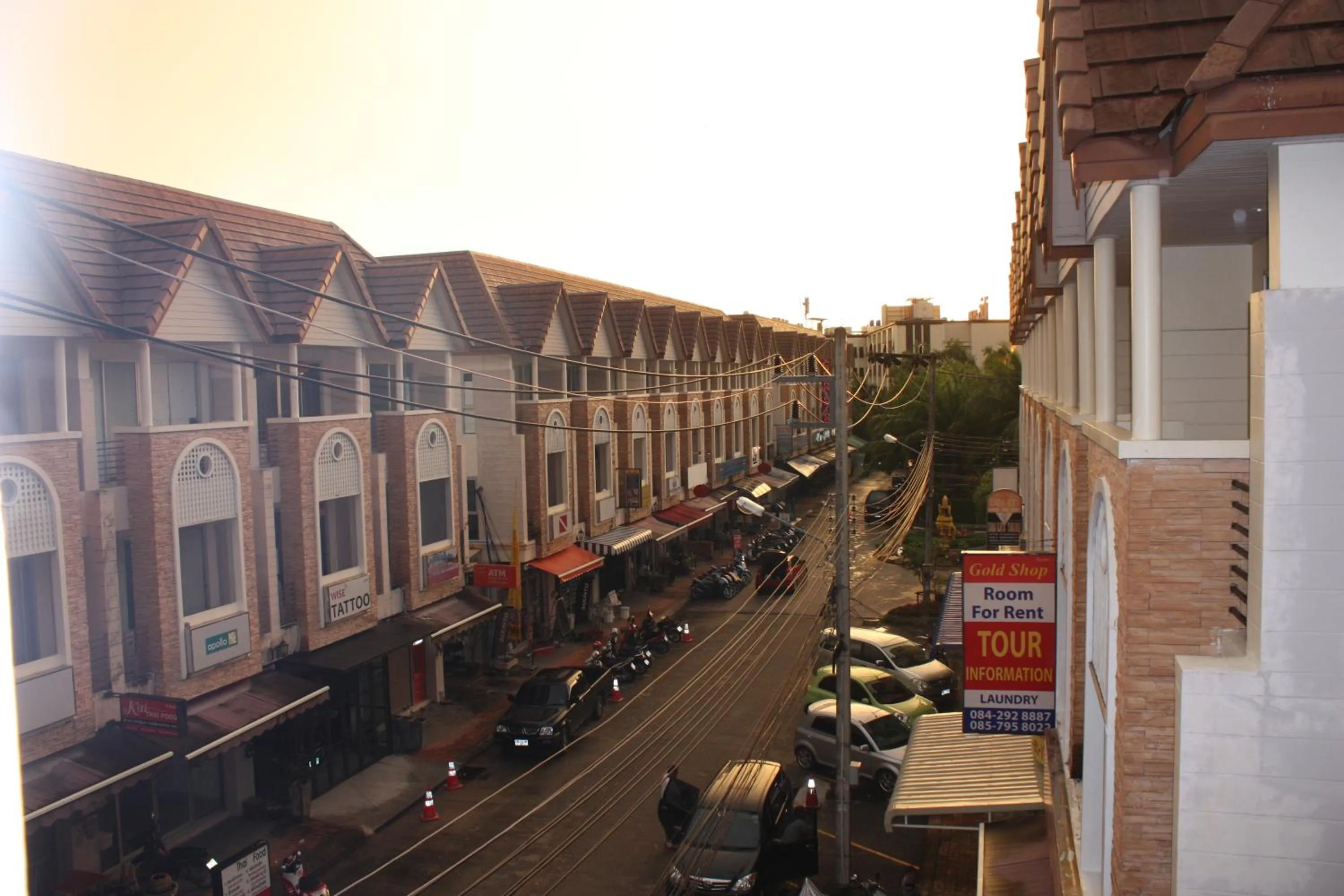 Neighbourhood in Phuket Racha Kata Homestay