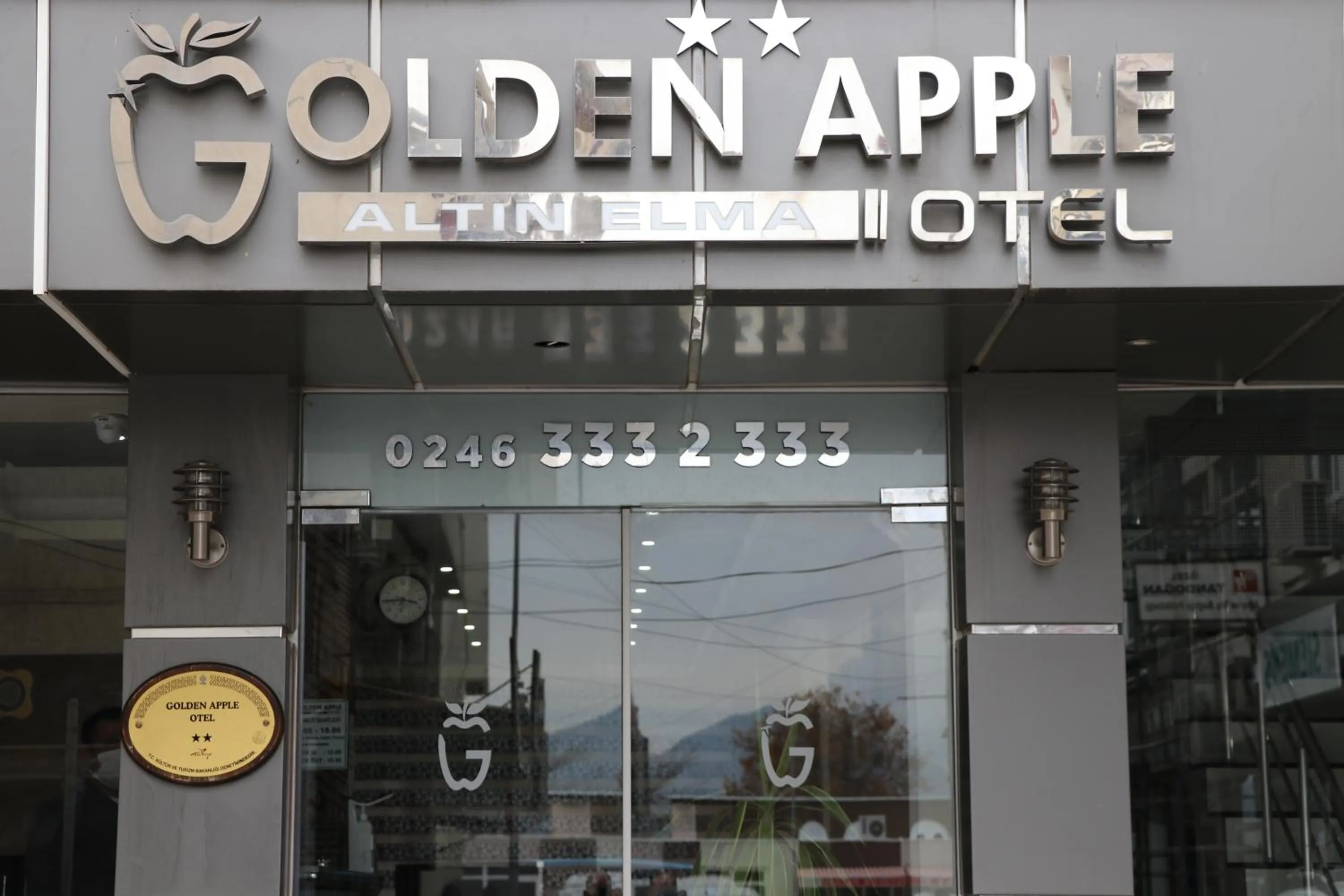 Facade/entrance in Golden Apple Hotel