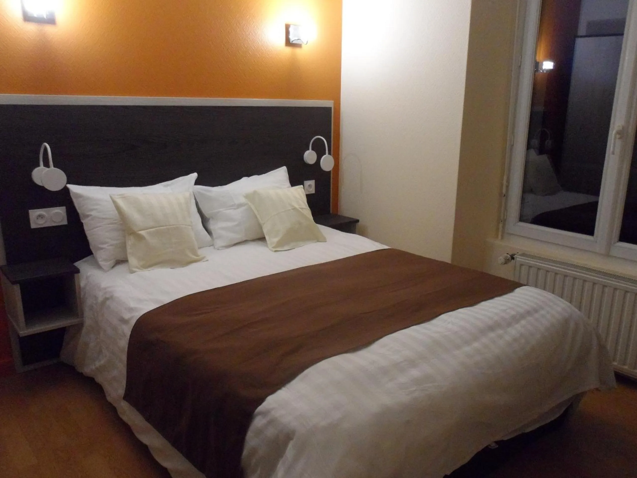 Bedroom, Bed in Le Petit Keriquel