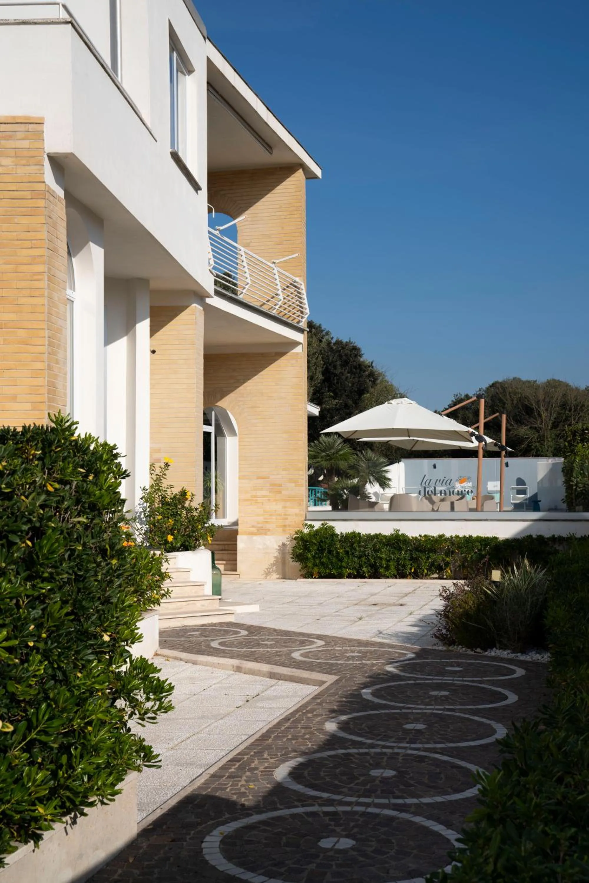 Property building in La Via del Mare