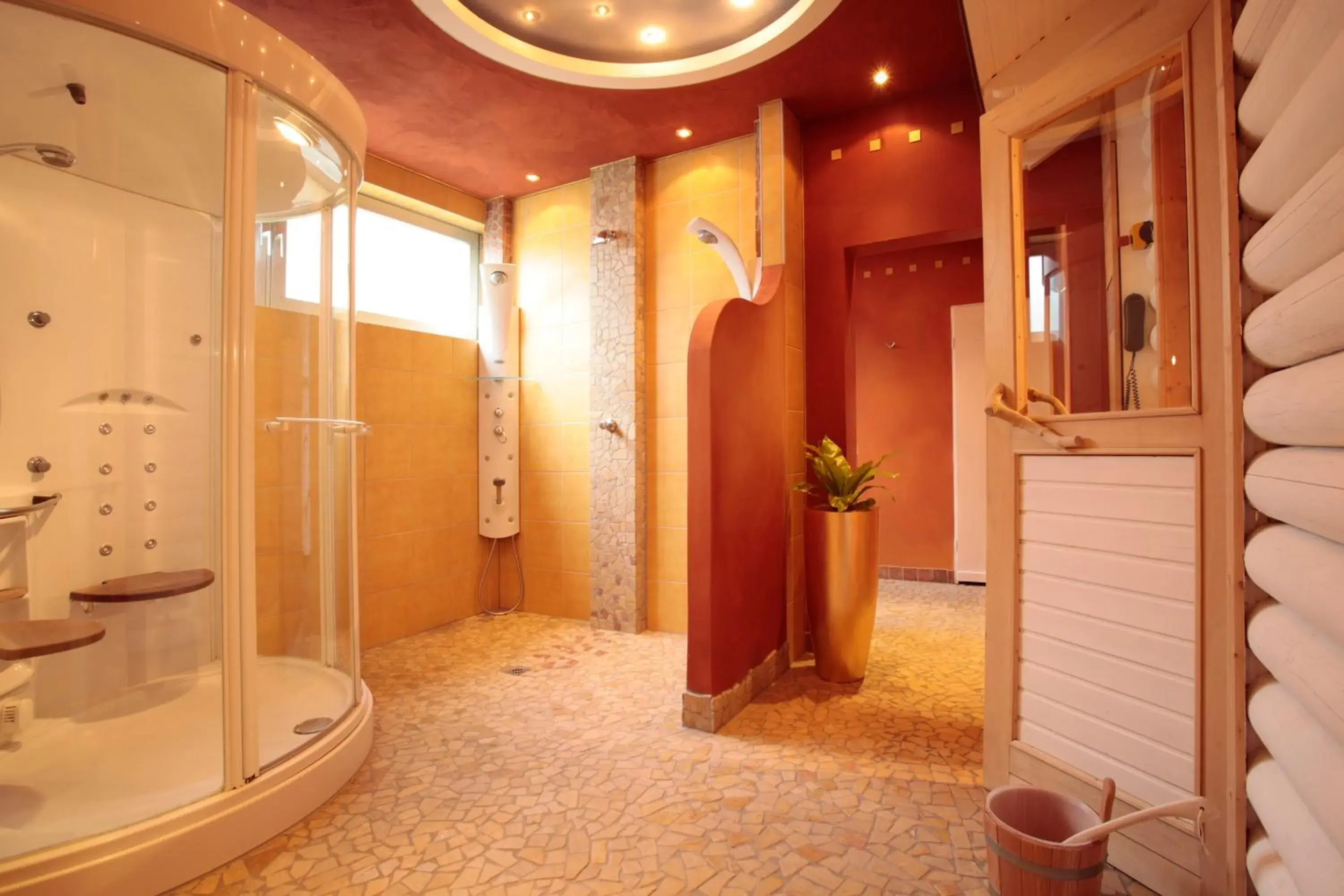 Spa and wellness centre/facilities in Hotel Hochsauerland 2010 Spa and wellness centre/facilities in Hotel Hochsauerland 2010