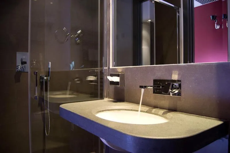 Bathroom in Culture Hotel Centro Storico