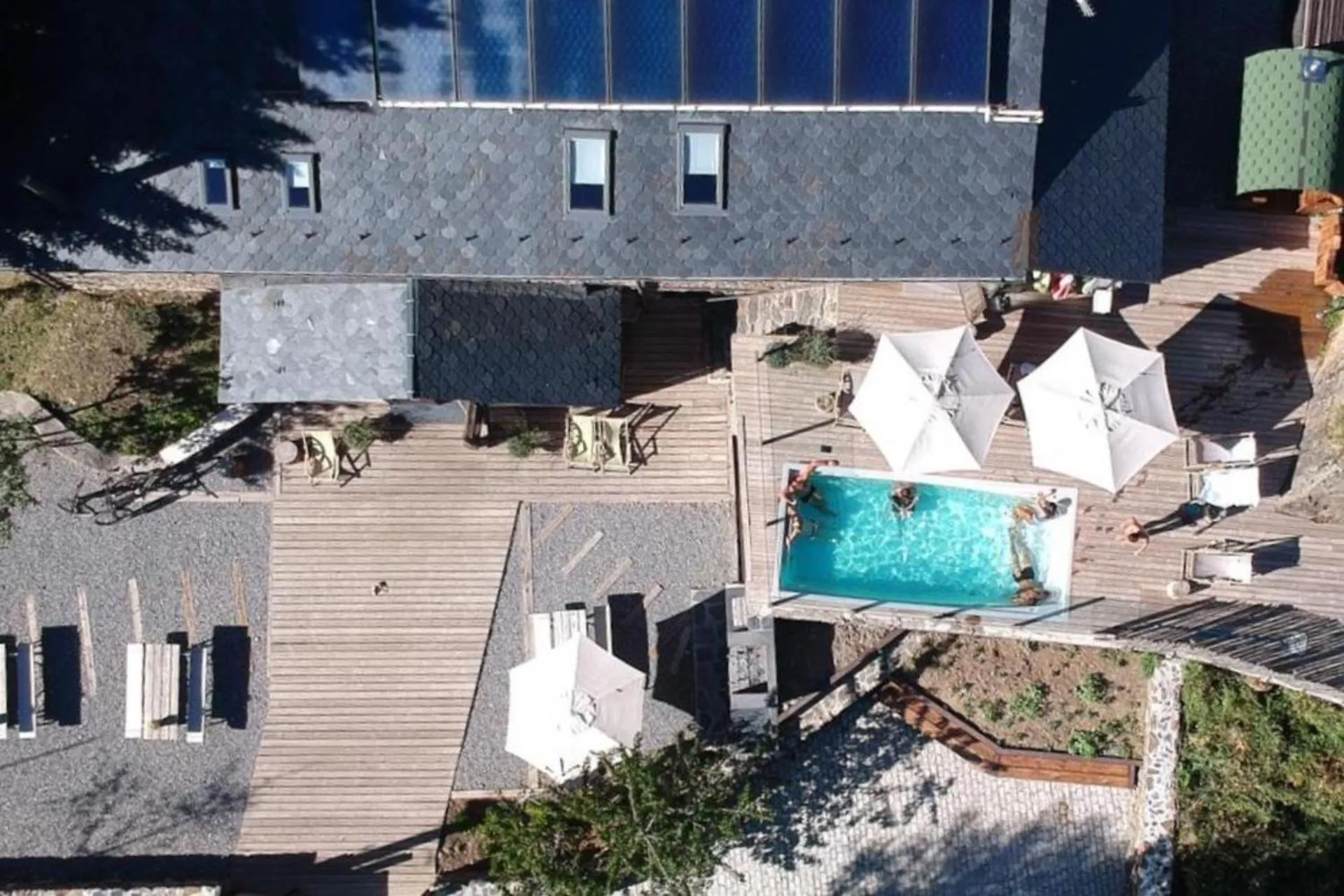 Day in Mountain Hostel Tarter