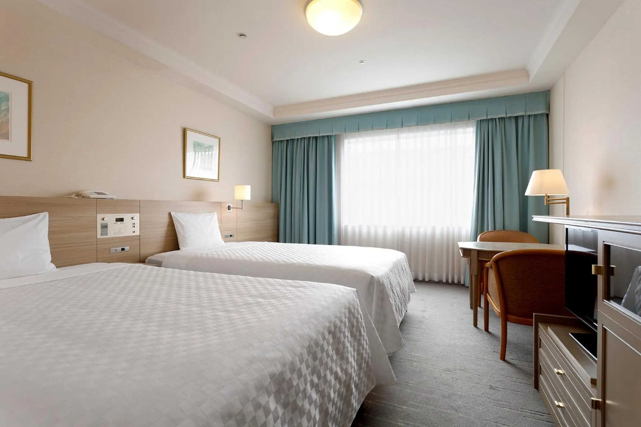 Bed in Keio Plaza Hotel Tama