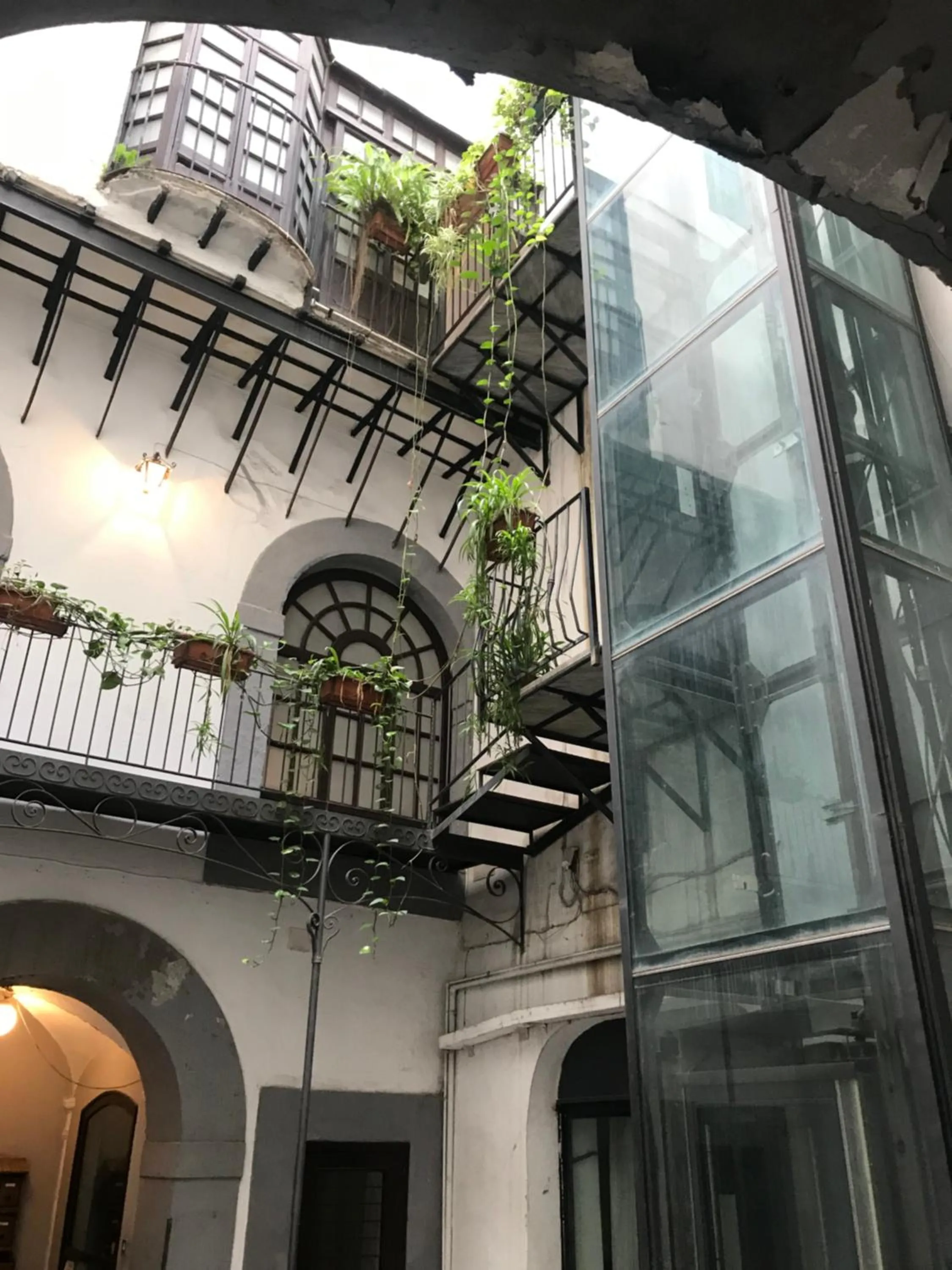 On site in Ai Tre Mercati