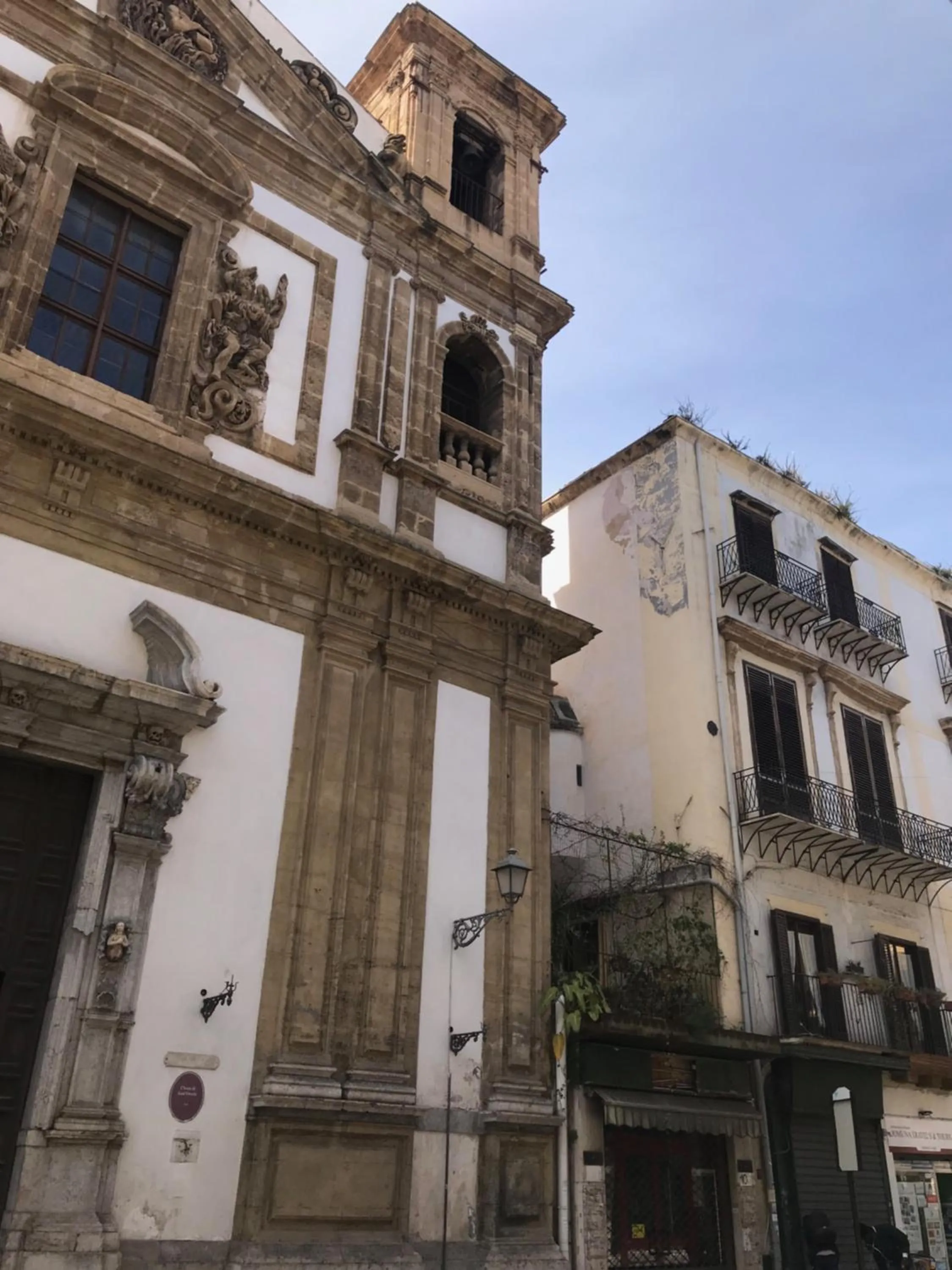 Nearby landmark in Ai Tre Mercati